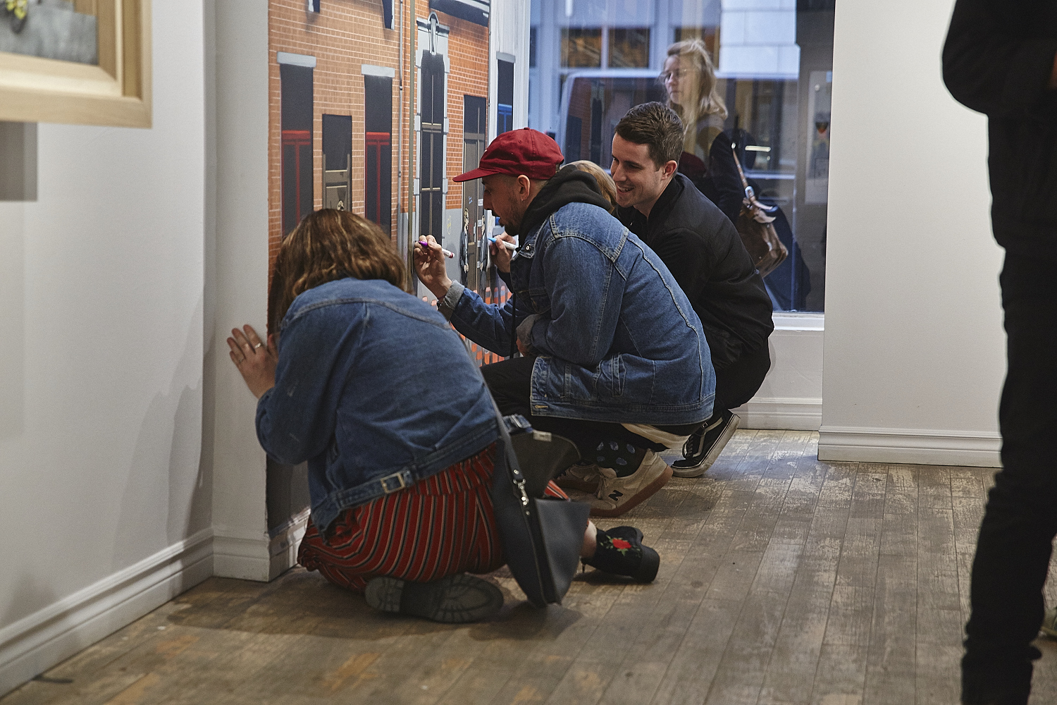L'expo 'The orange cone festival'  un clin d’œil aux cônes oranges de Montréal [Photo]