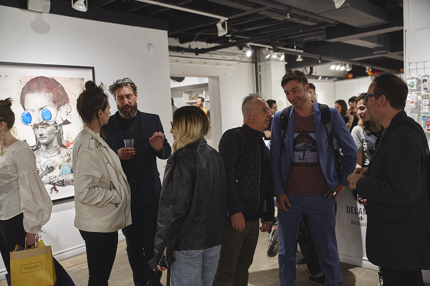 L'expo 'The orange cone festival'  un clin d’œil aux cônes oranges de Montréal [Photo]