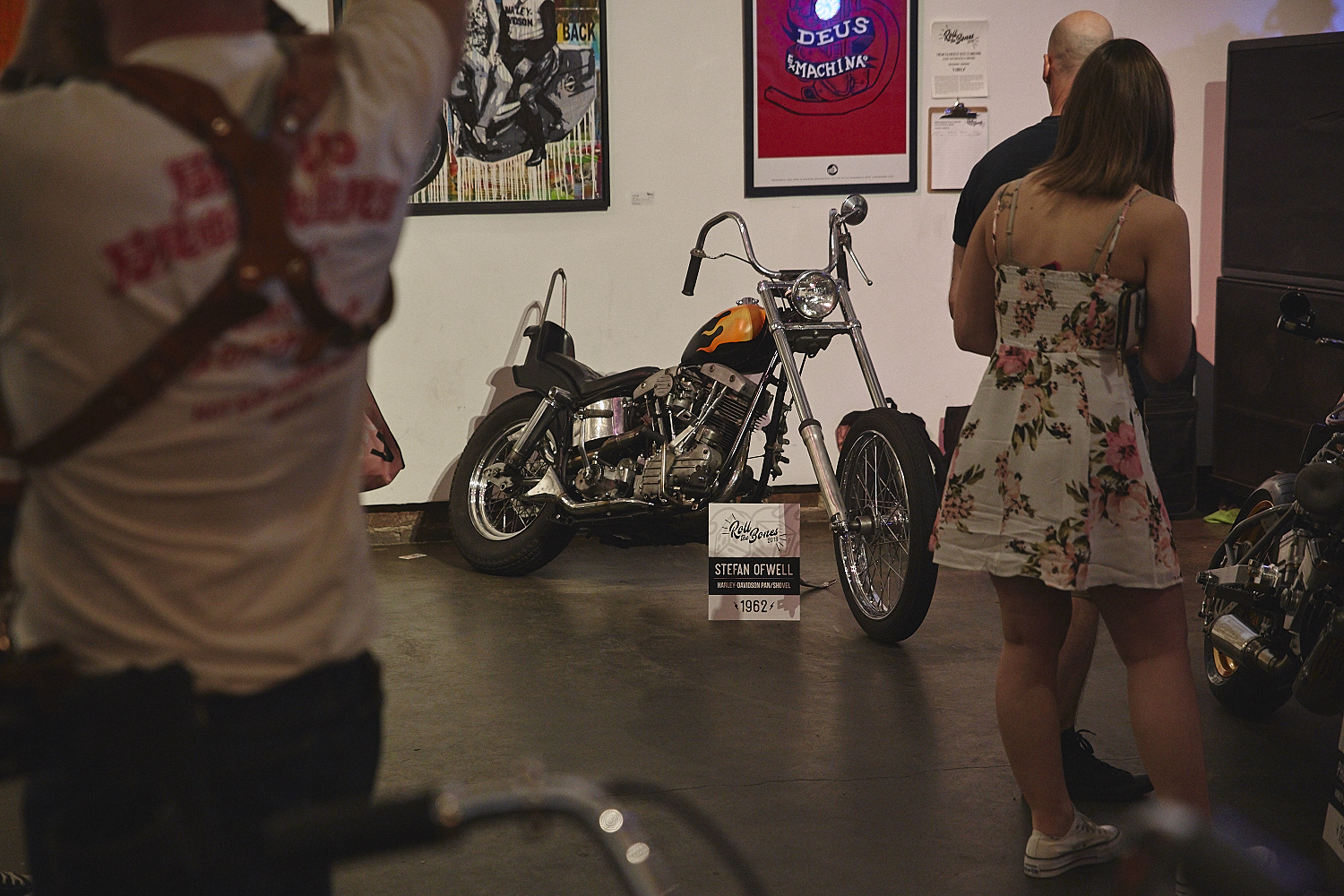 Motos, arts et spectacles sur la Plaza pour Roll the Bones [Photos]