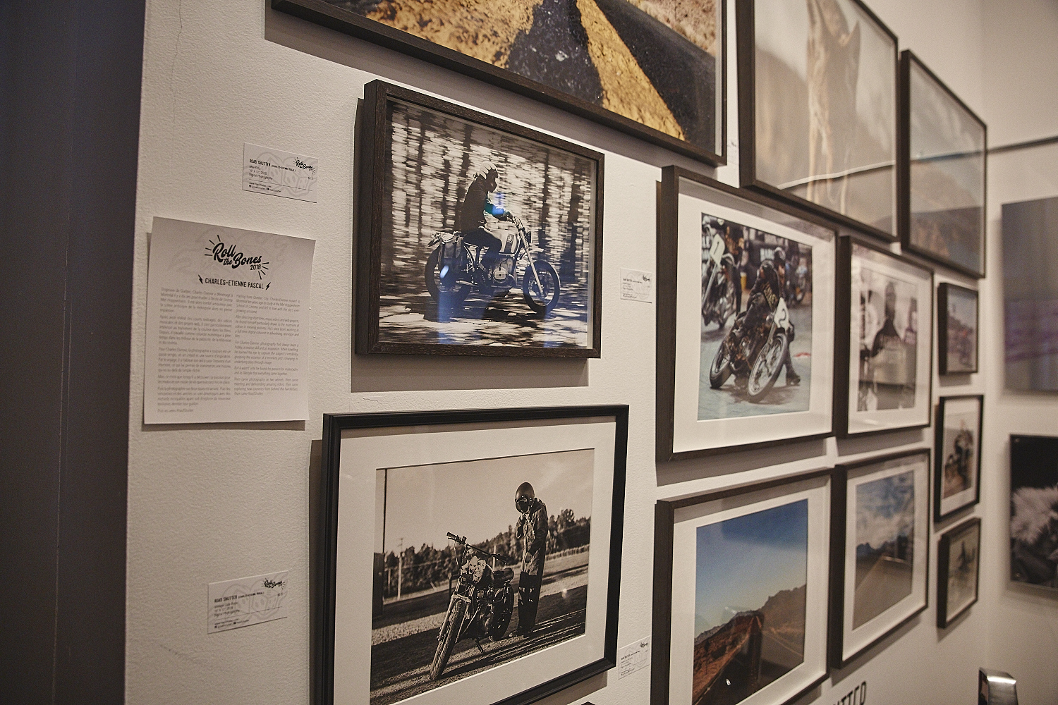 Motos, arts et spectacles sur la Plaza pour Roll the Bones [Photos]