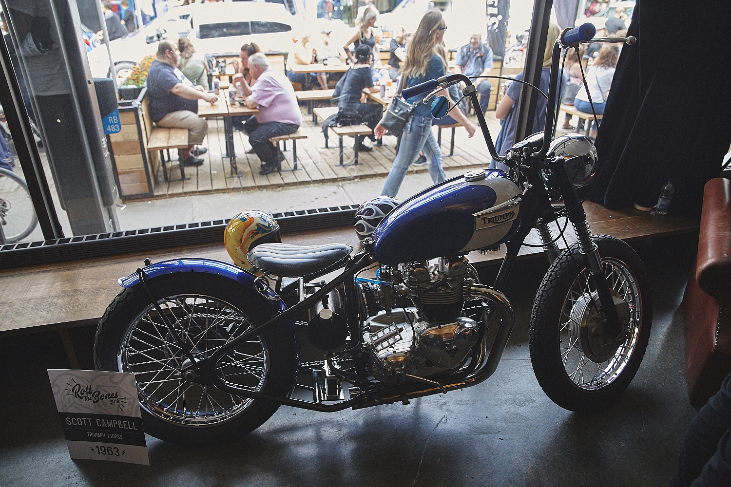 Motos, arts et spectacles sur la Plaza pour Roll the Bones [Photos]