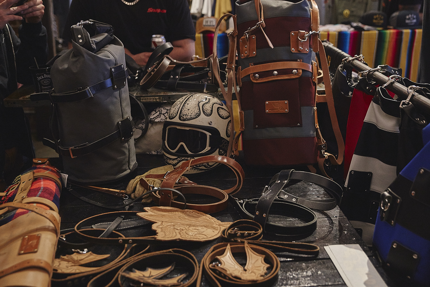 Motos, arts et spectacles sur la Plaza pour Roll the Bones [Photos]
