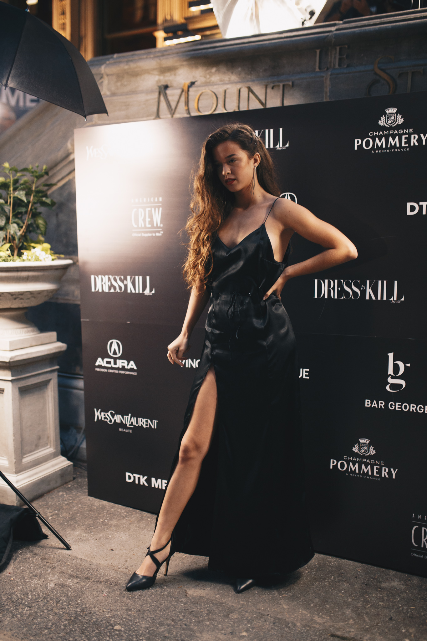 Les 10 ans du magazine mode Dress To Kill au Bar George [Photos]