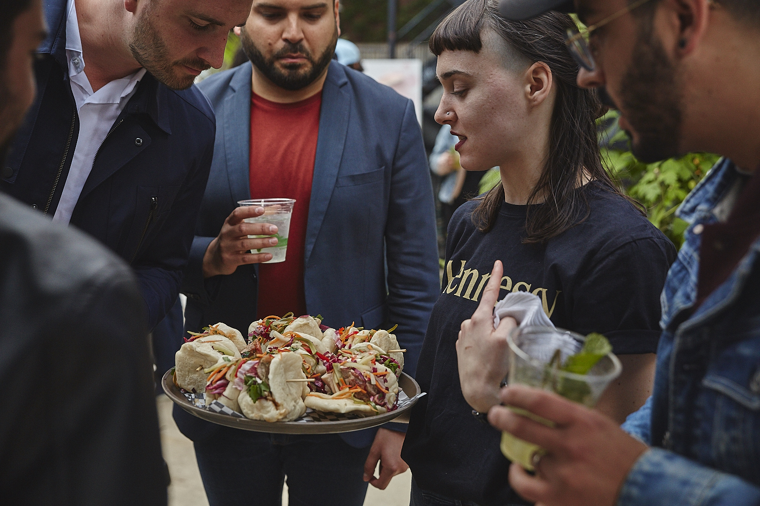 Le Festival MURAL décolle avec un 5 à 7 privé festif et artistique [Photos]