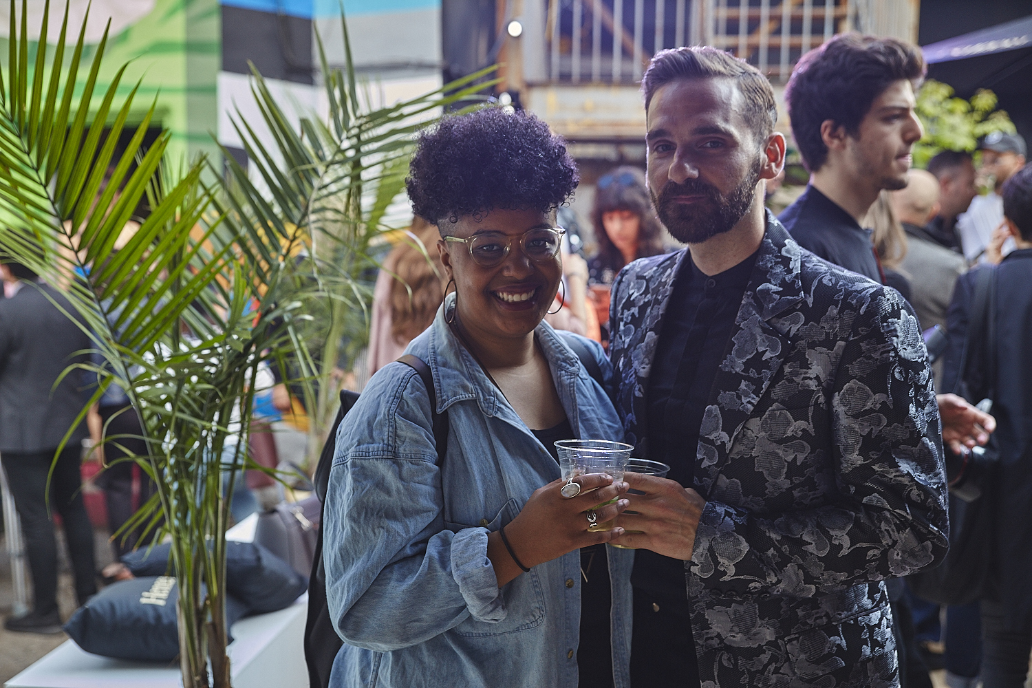 Le Festival MURAL décolle avec un 5 à 7 privé festif et artistique [Photos]