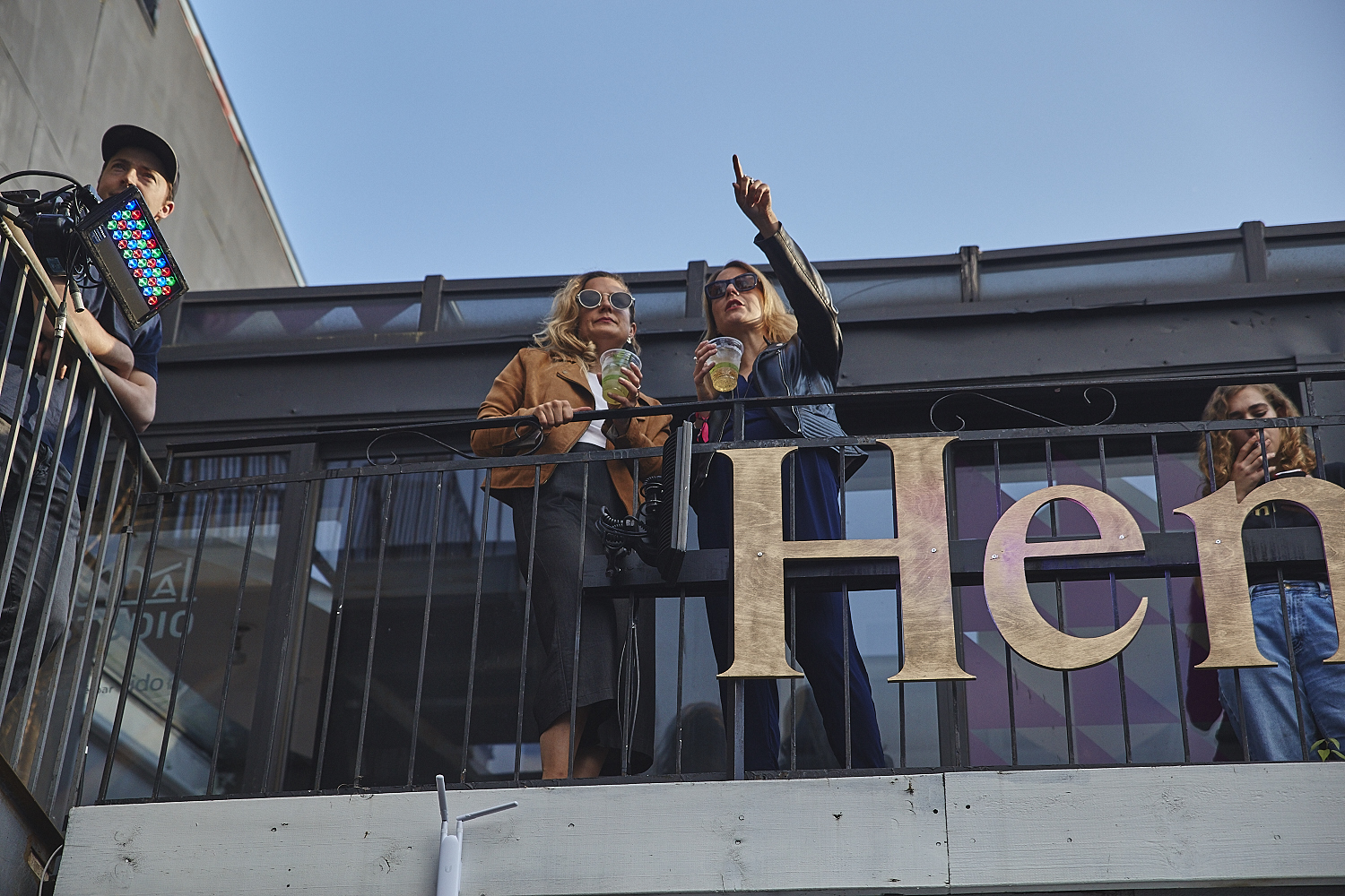 Le Festival MURAL décolle avec un 5 à 7 privé festif et artistique [Photos]