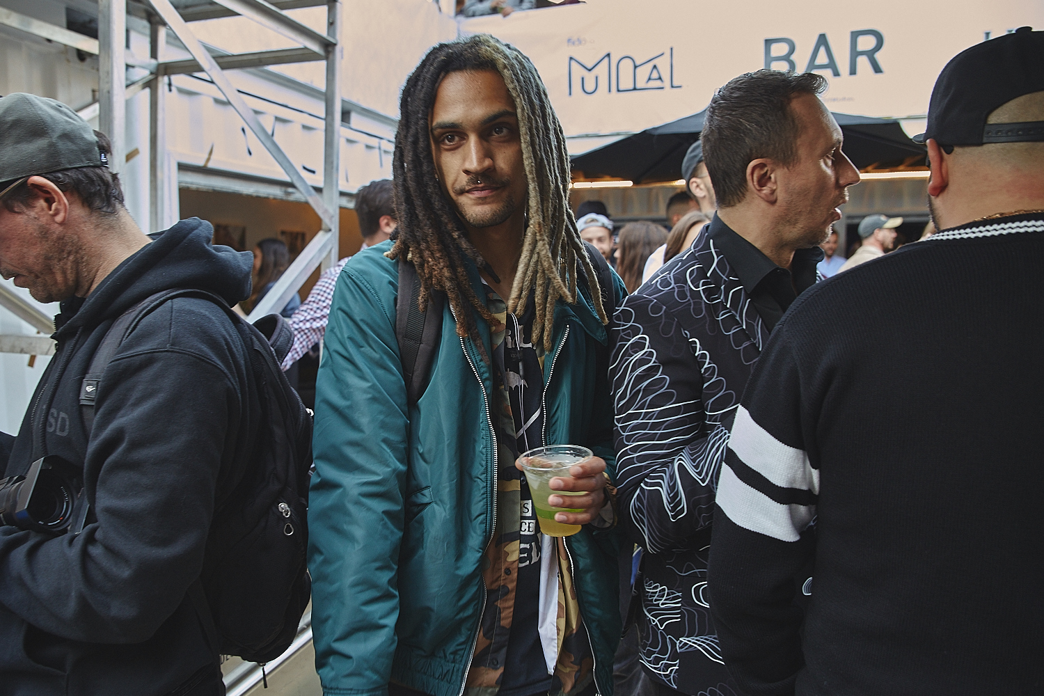 Le Festival MURAL décolle avec un 5 à 7 privé festif et artistique [Photos]