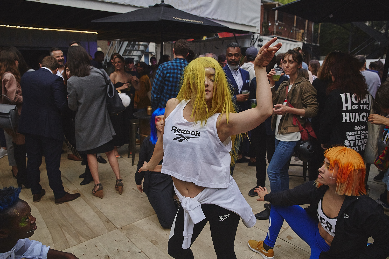 Le Festival MURAL décolle avec un 5 à 7 privé festif et artistique [Photos]