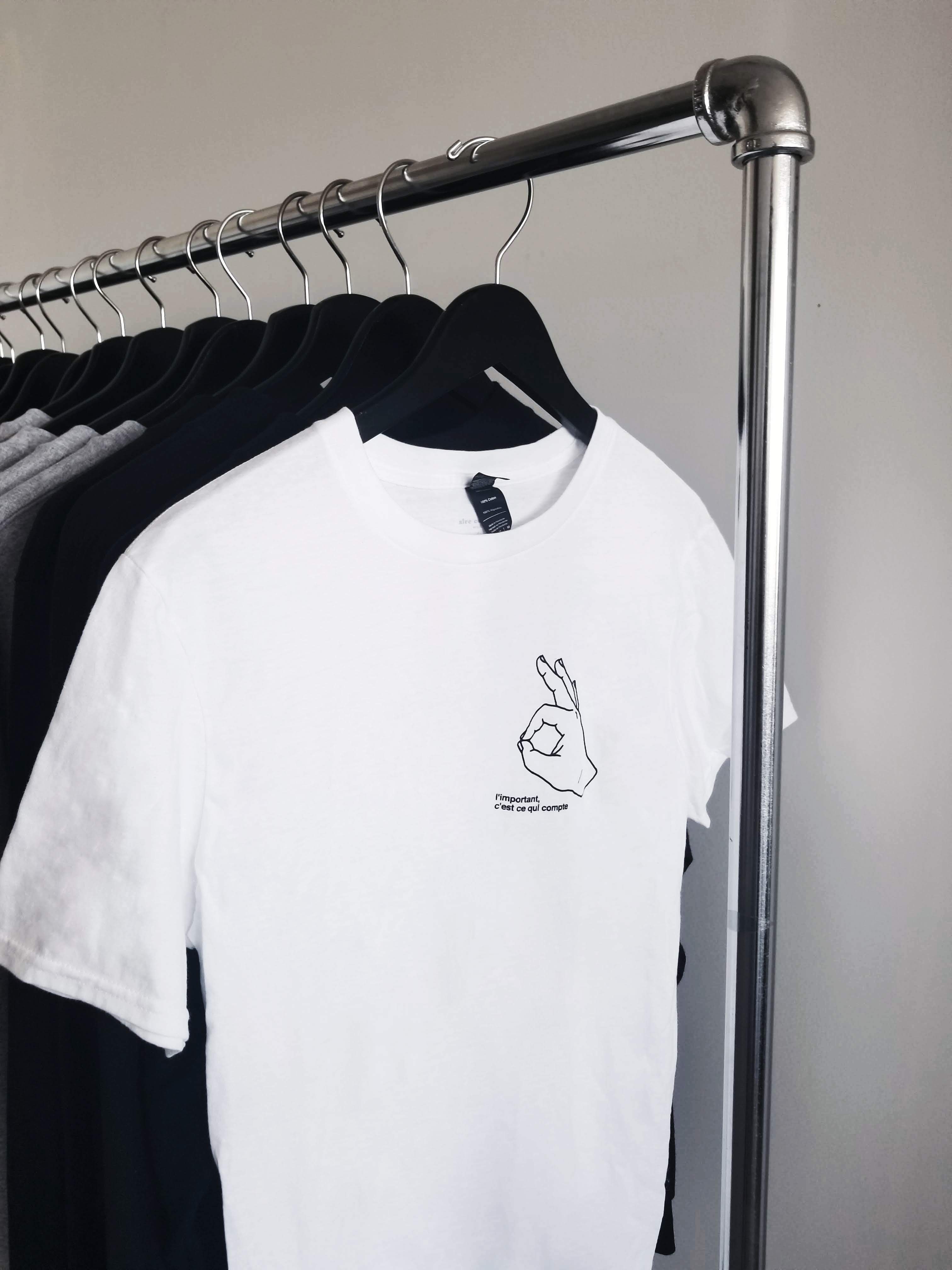 Aire commune lance une collection de vêtements d'été trop chill [Lookbook]