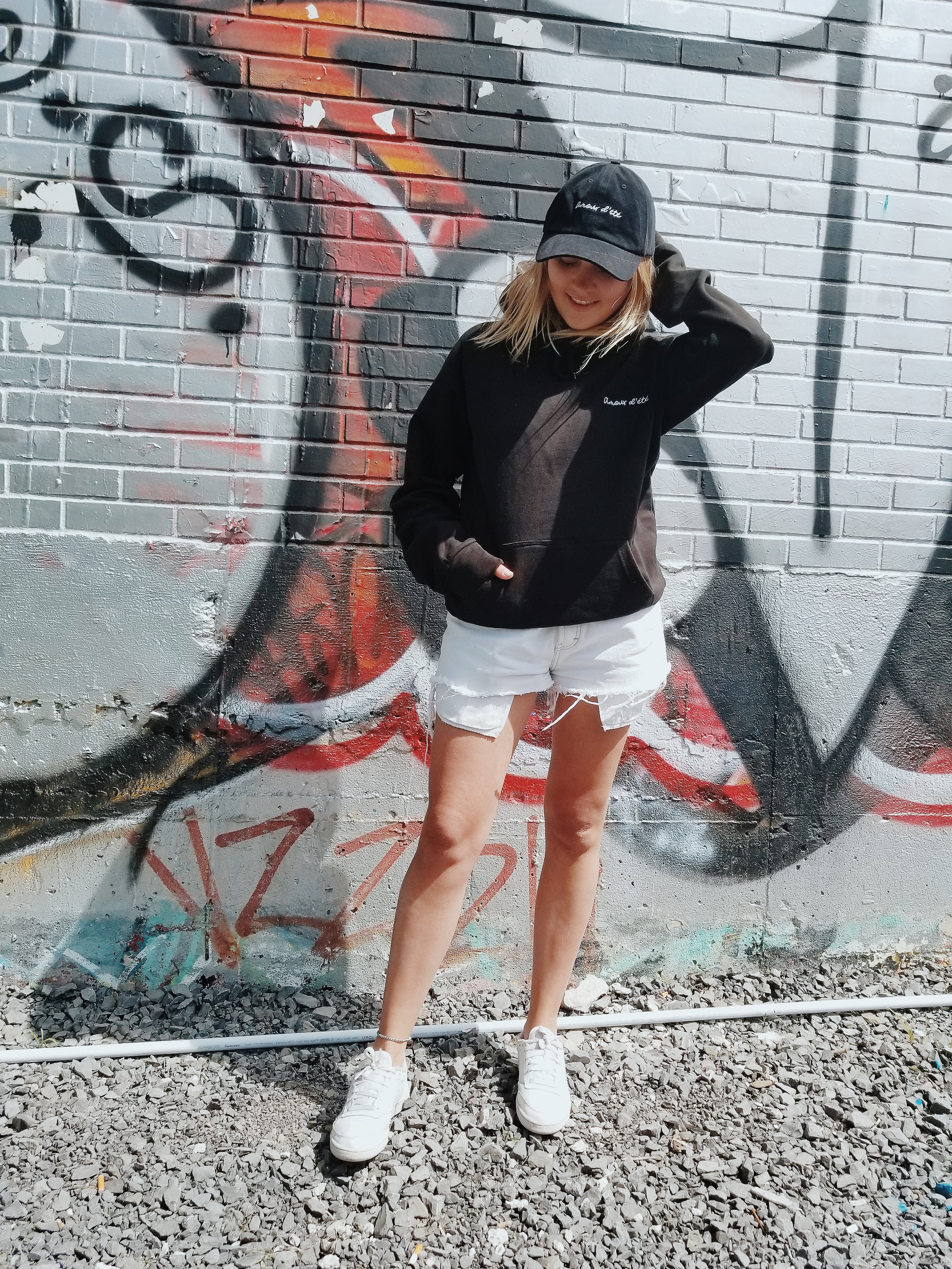 Aire commune lance une collection de vêtements d'été trop chill [Lookbook]