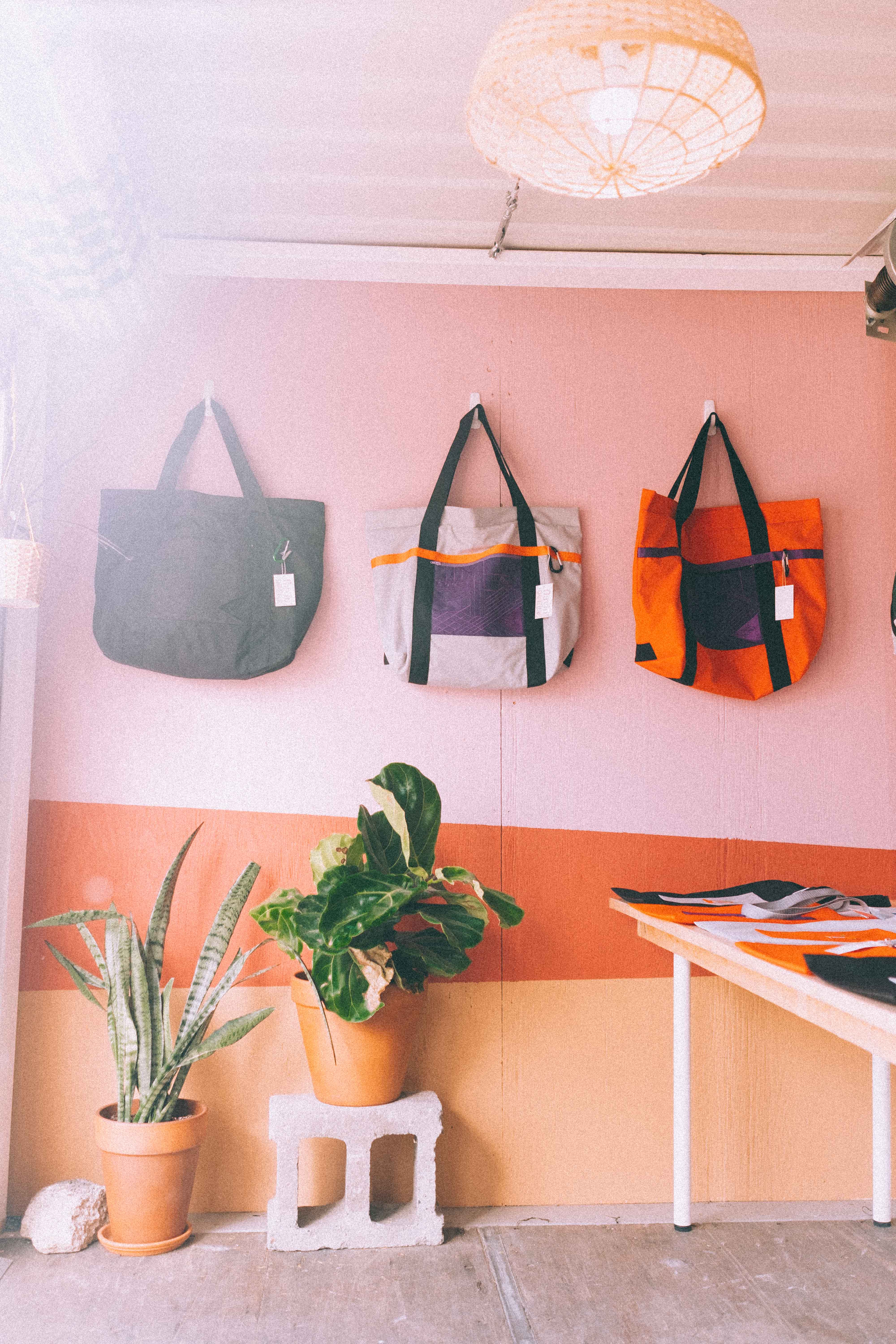 Flavio X De L’Île ont offert un sympa pop-up shop à Aire Commune [Photos]