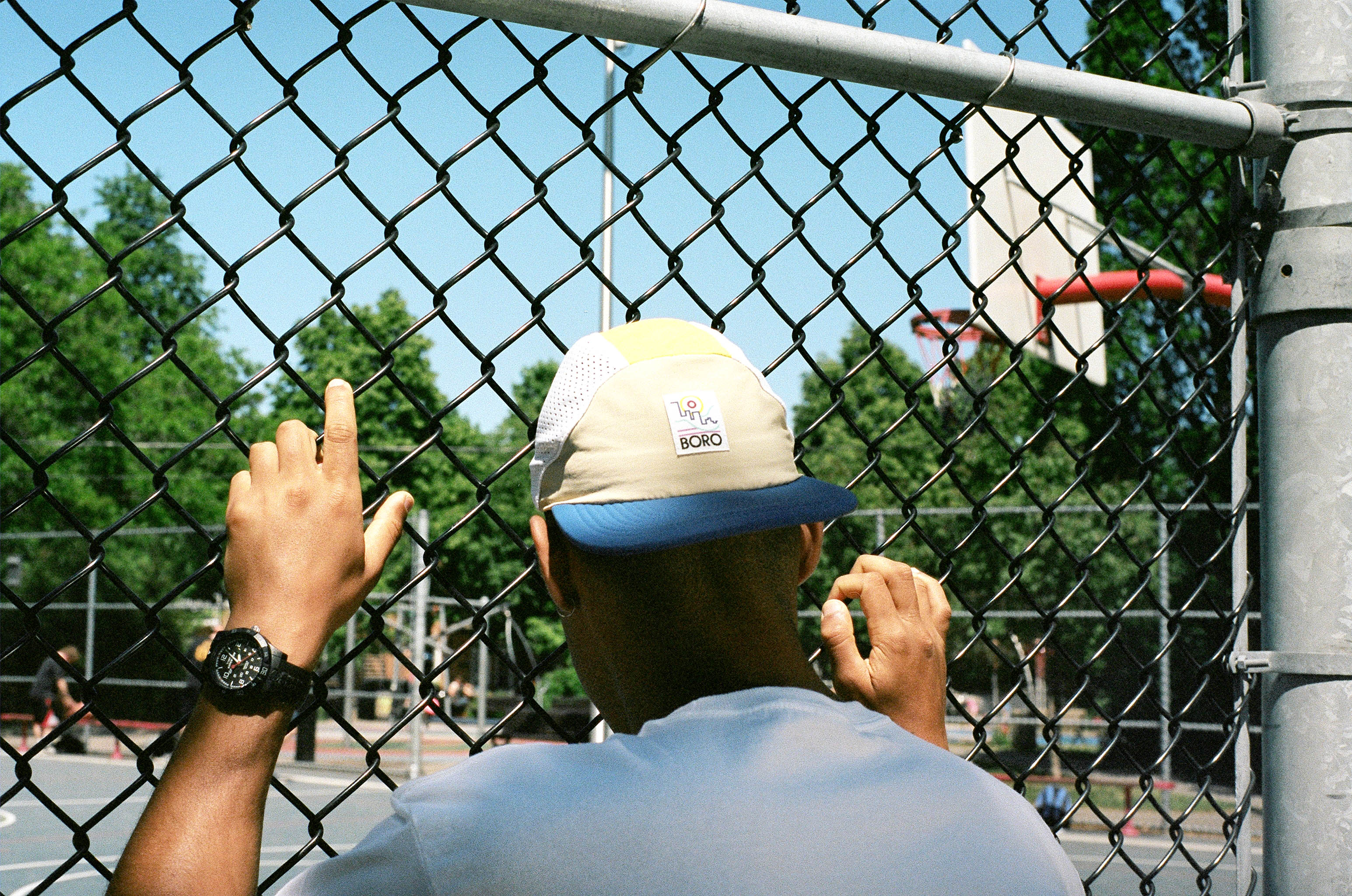 Boro propose de nouvelles casquettes pour l'été montréalais [Lookbook]