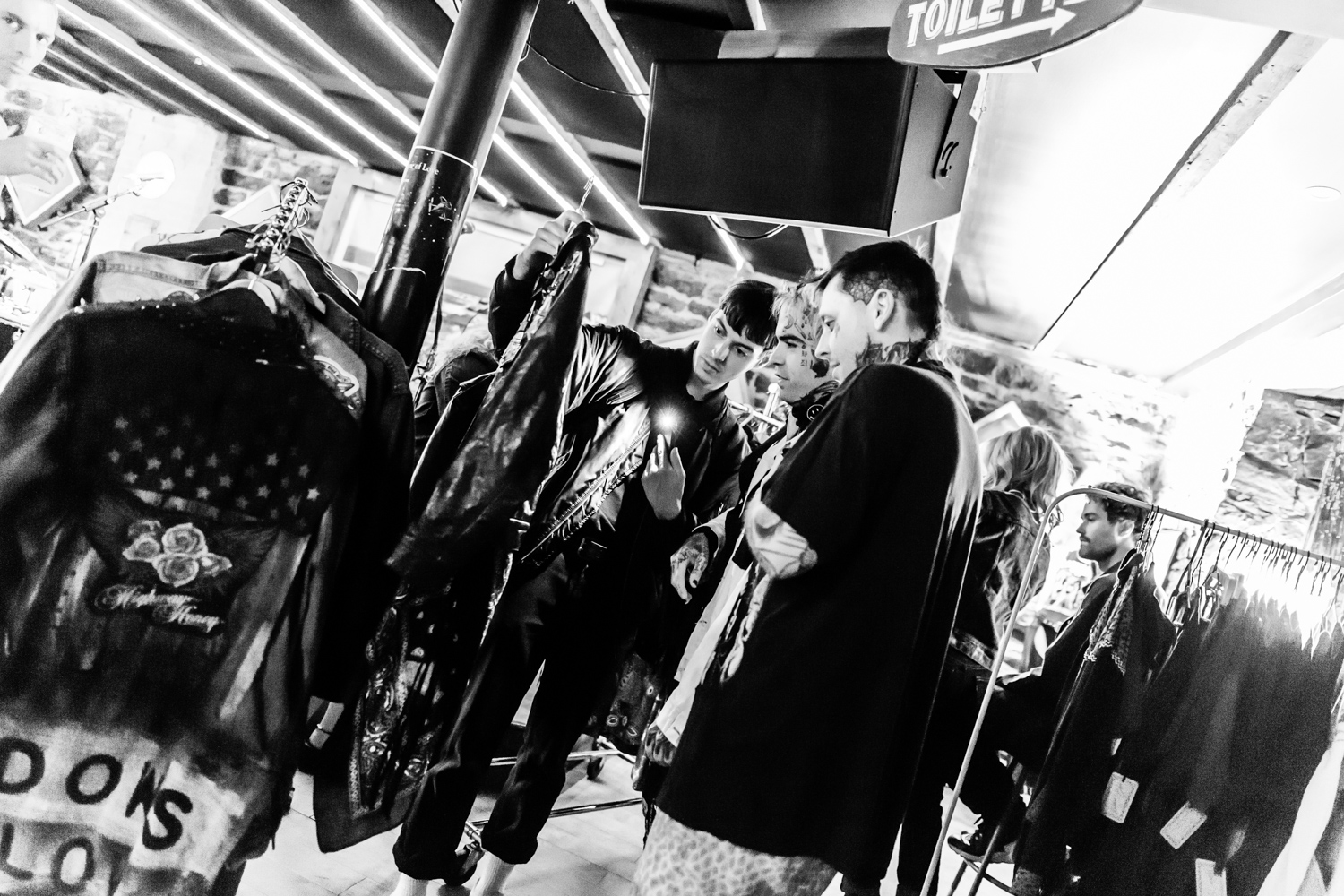 Chaud lancement de collection estival de Widow's Blow à L'esco [Photos]