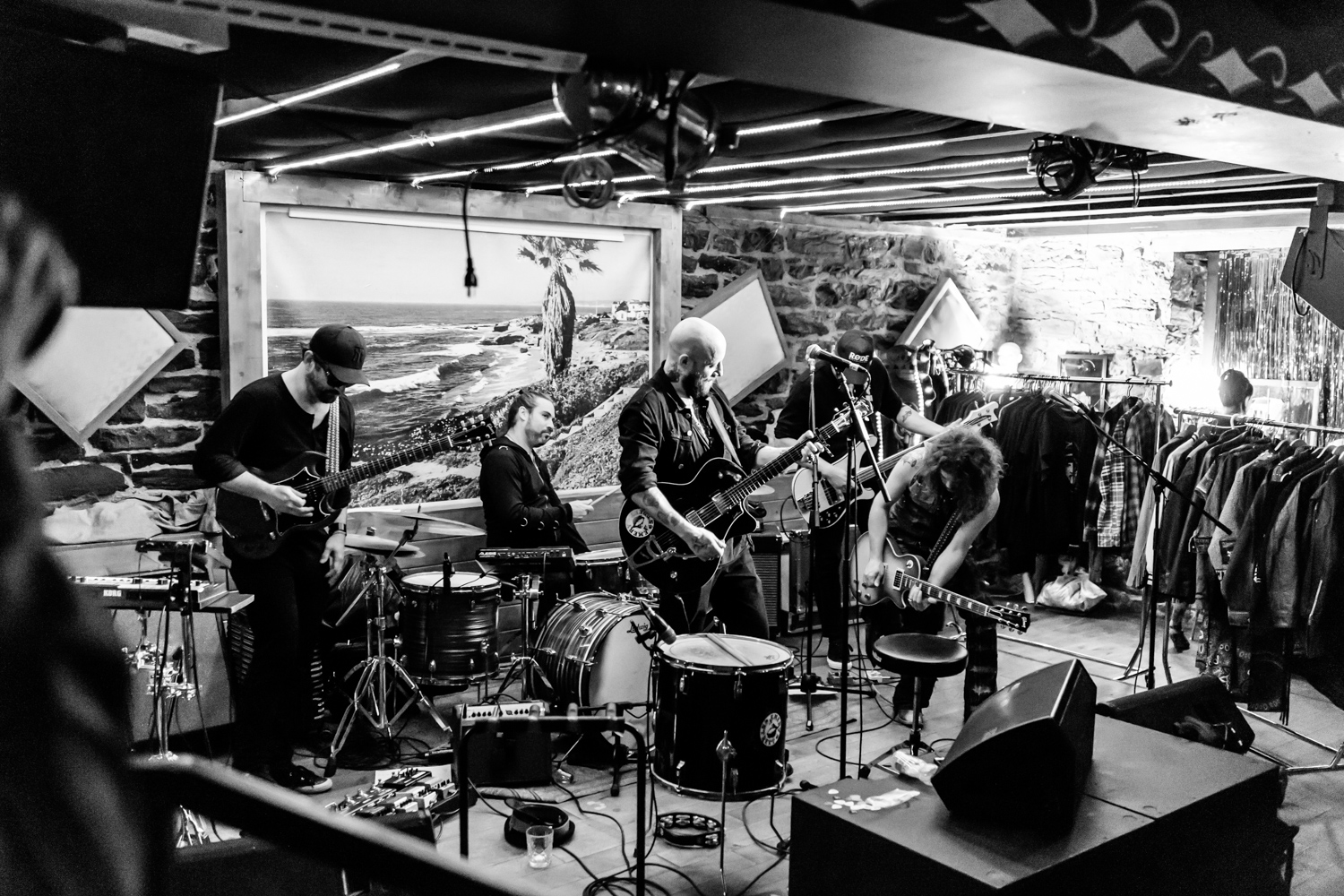 Chaud lancement de collection estival de Widow's Blow à L'esco [Photos]