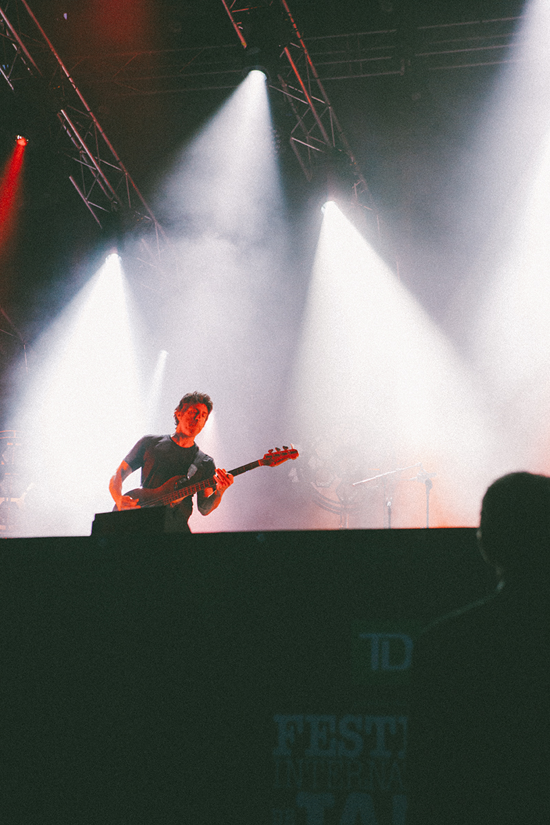 !!! (Chk Chk Chk) ouvre le Festival de jazz en grand! [Photos]