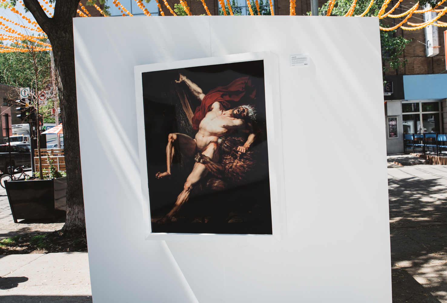 Venez à la Galerie Blanc: une galerie d'art à ciel ouvert en pleine rue