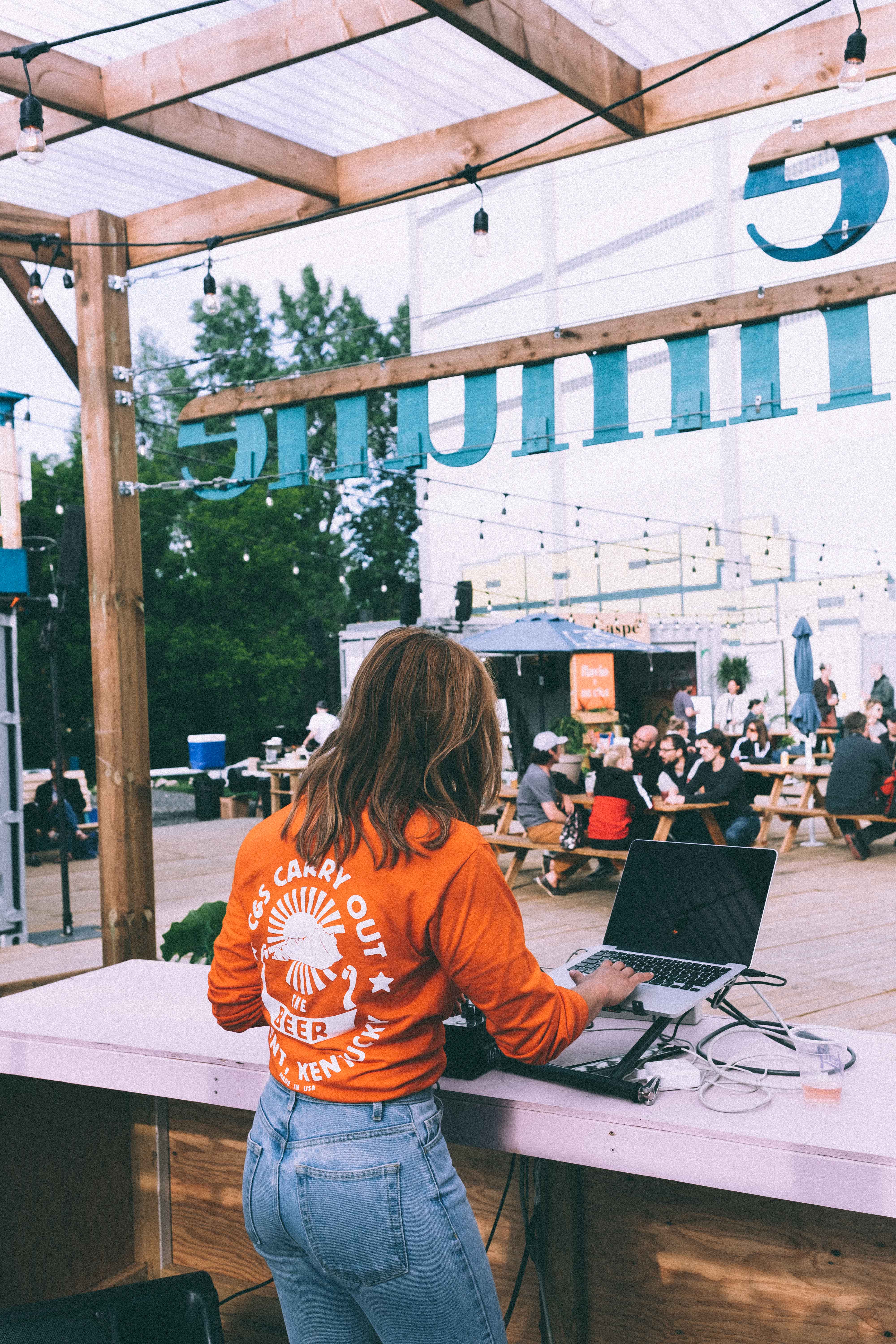 Flavio X De L’Île ont offert un sympa pop-up shop à Aire Commune [Photos]