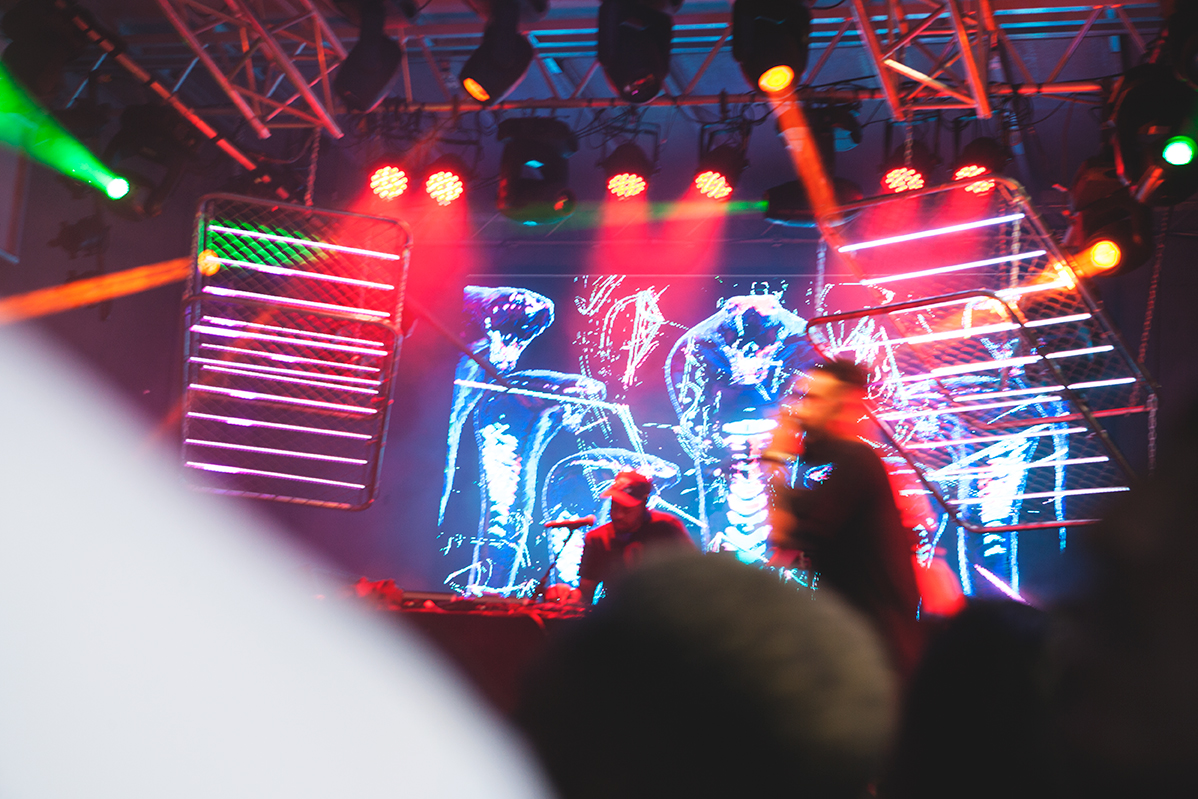 Gros party avec 88glam, Just Blaze et Fool's Gold Records à MURAL [Photos]