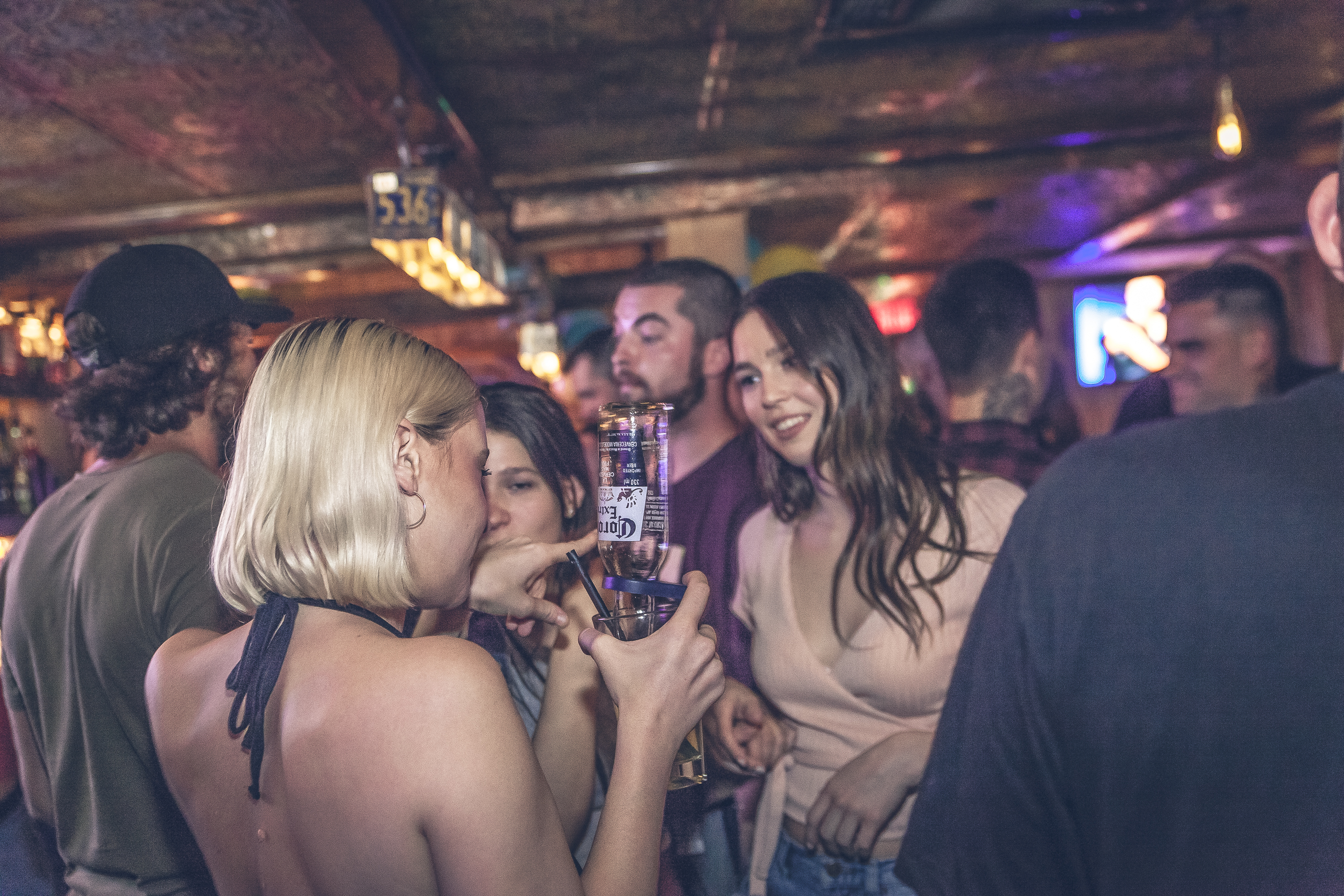 Le Warehouse fête ses 2 ans en grand avec un staff party épique! [Photos]