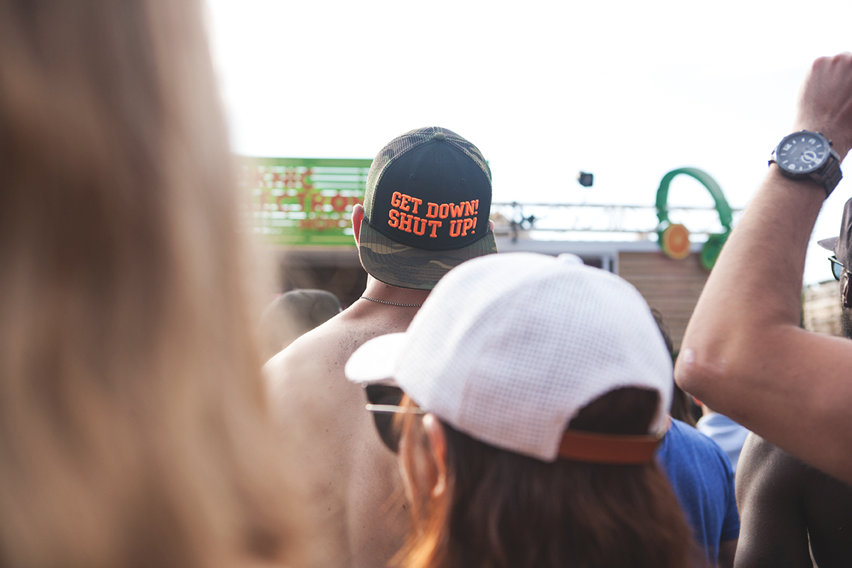 Le Piknic Électronik du week-end était festif et bondé! [Photos]