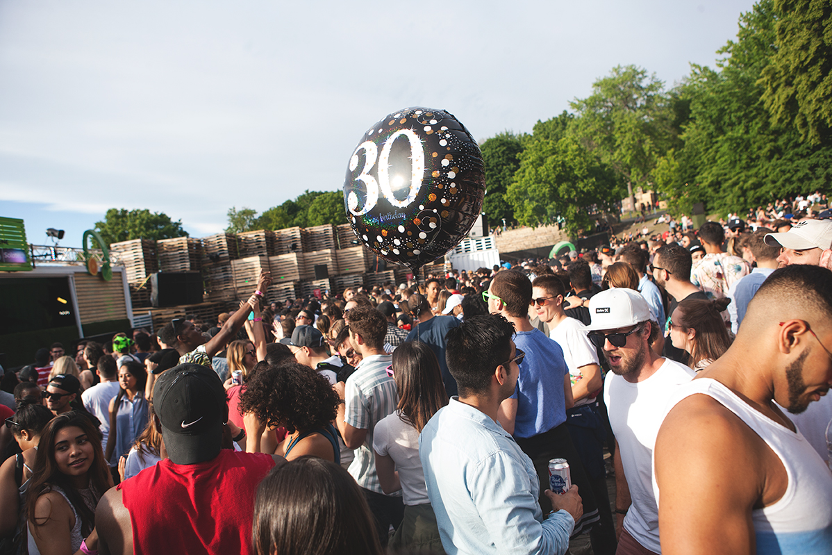 Le Piknic Électronik du week-end était festif et bondé! [Photos]