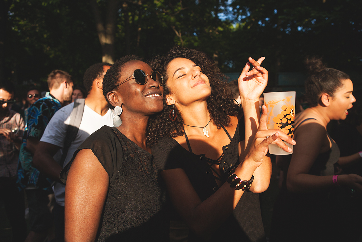 Le Piknic Électronik du week-end était festif et bondé! [Photos]