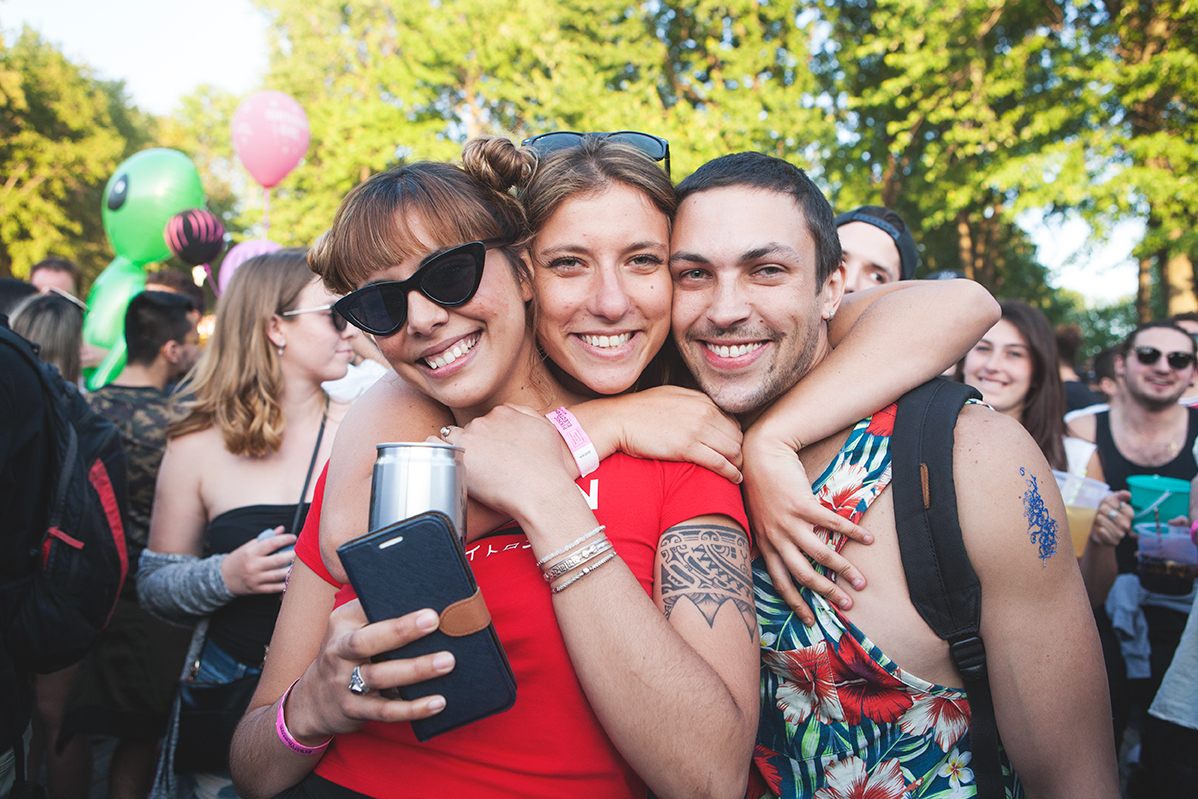 Le Piknic Électronik du week-end était festif et bondé! [Photos]