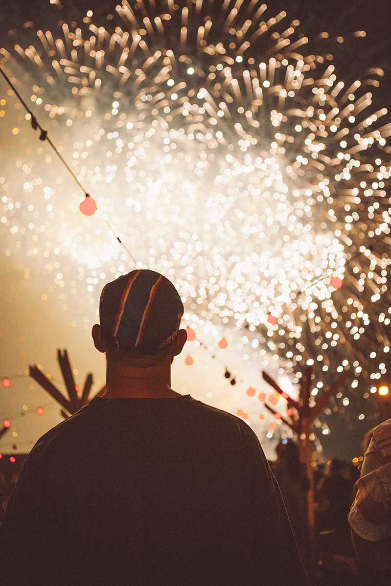 Feux d'artifice et Brooklyn Block Party au Village au Pied-du-Courant