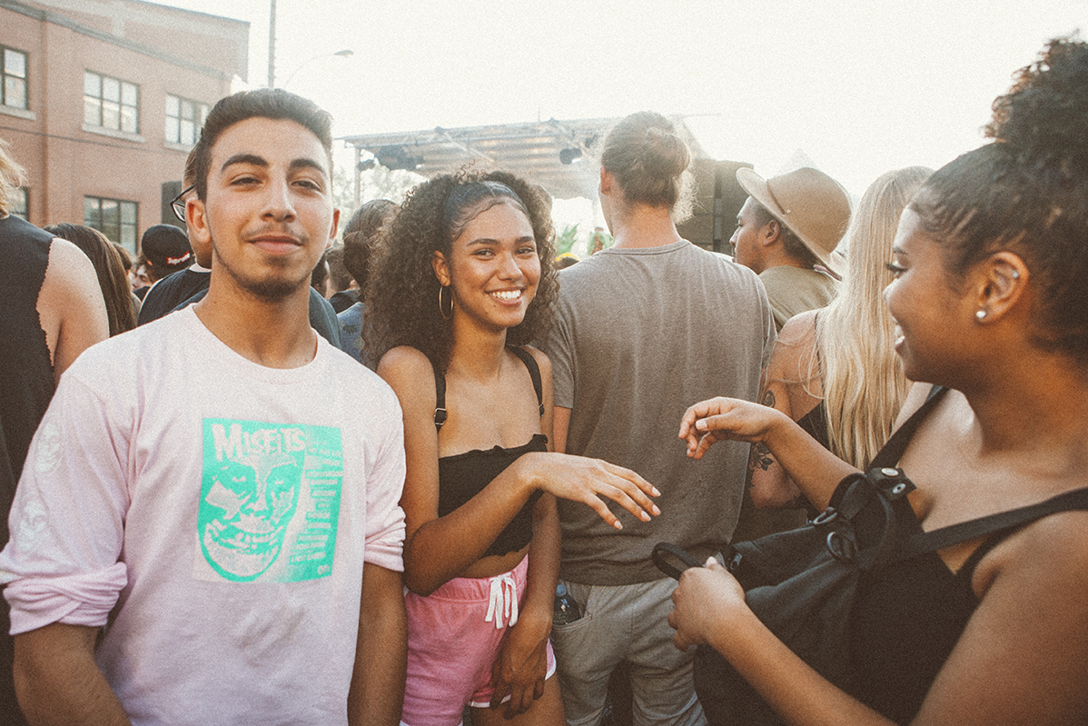 Une foule monstre pour le party îleSoniq En Ville à Aire Commune [Photos]