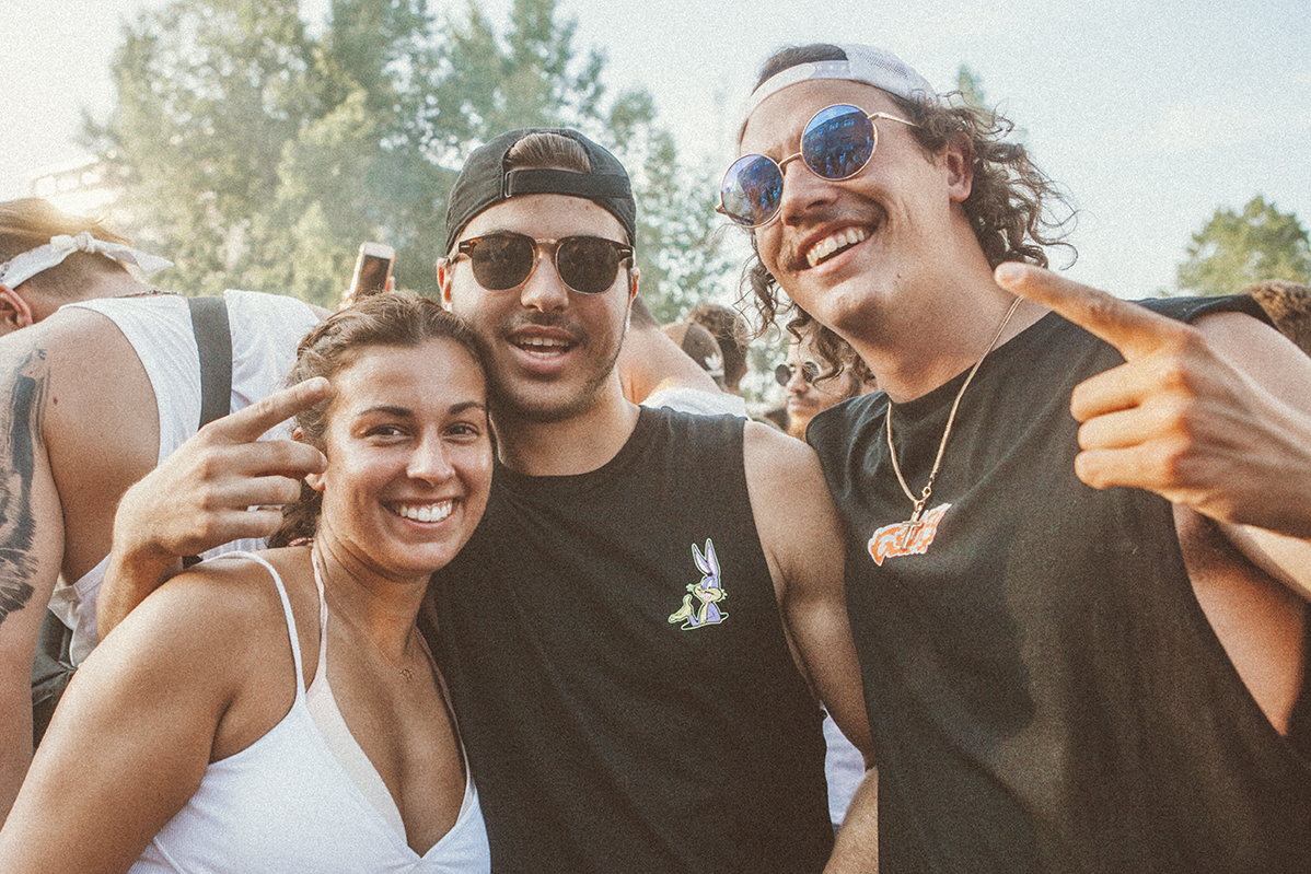 Une foule monstre pour le party îleSoniq En Ville à Aire Commune [Photos]