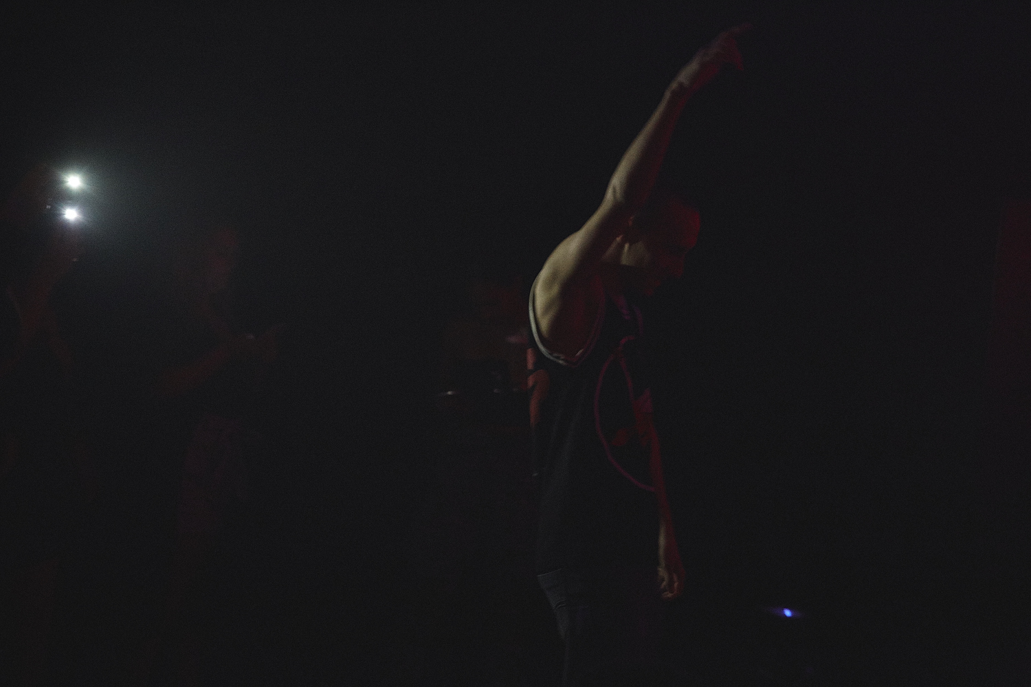 Ragers a mis le feu au Ausgang au lancement de 'Raw Footage' [Photos]