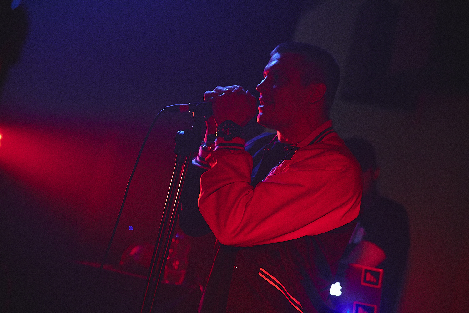 Ragers a mis le feu au Ausgang au lancement de 'Raw Footage' [Photos]