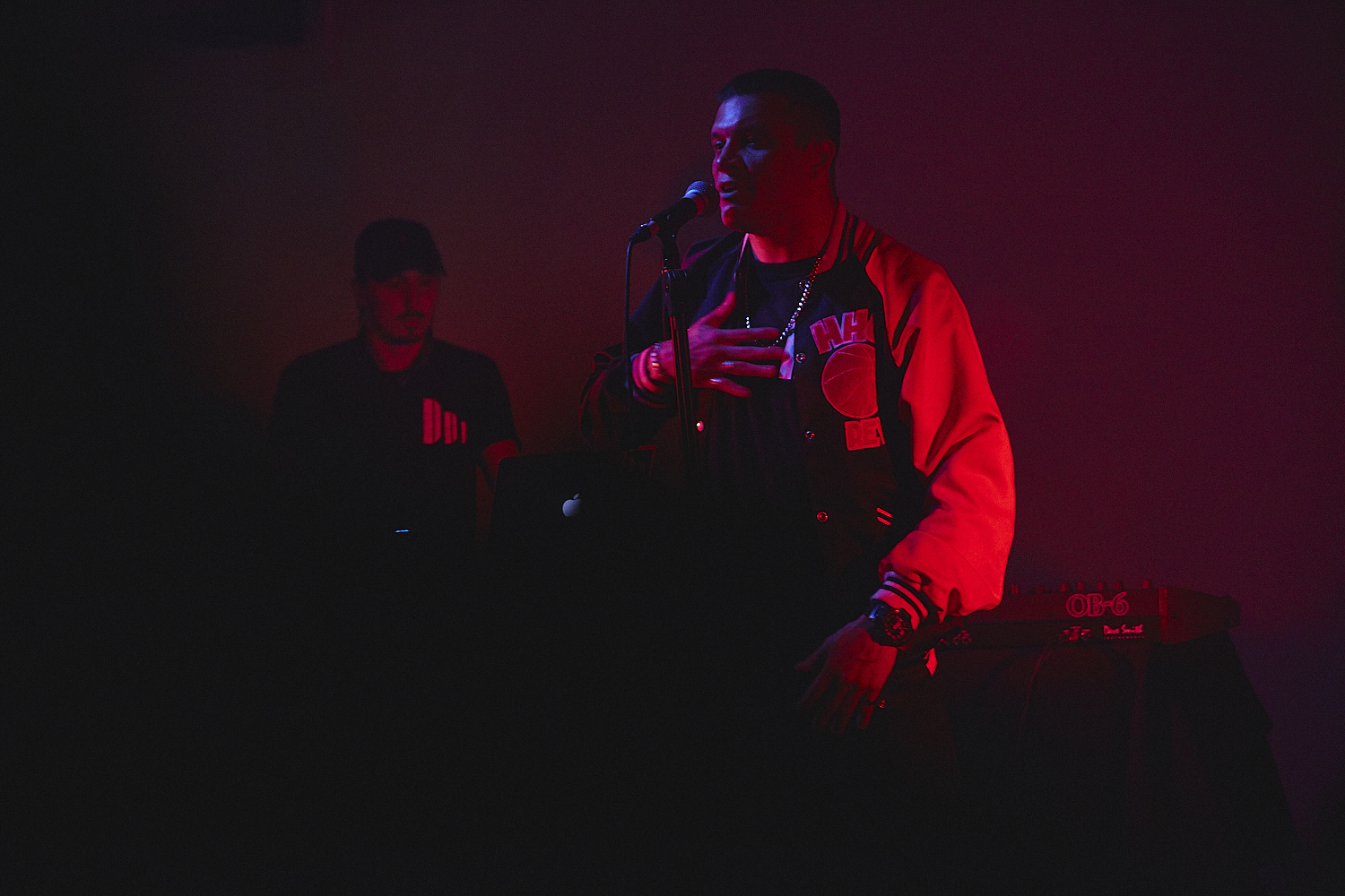 Ragers a mis le feu au Ausgang au lancement de 'Raw Footage' [Photos]