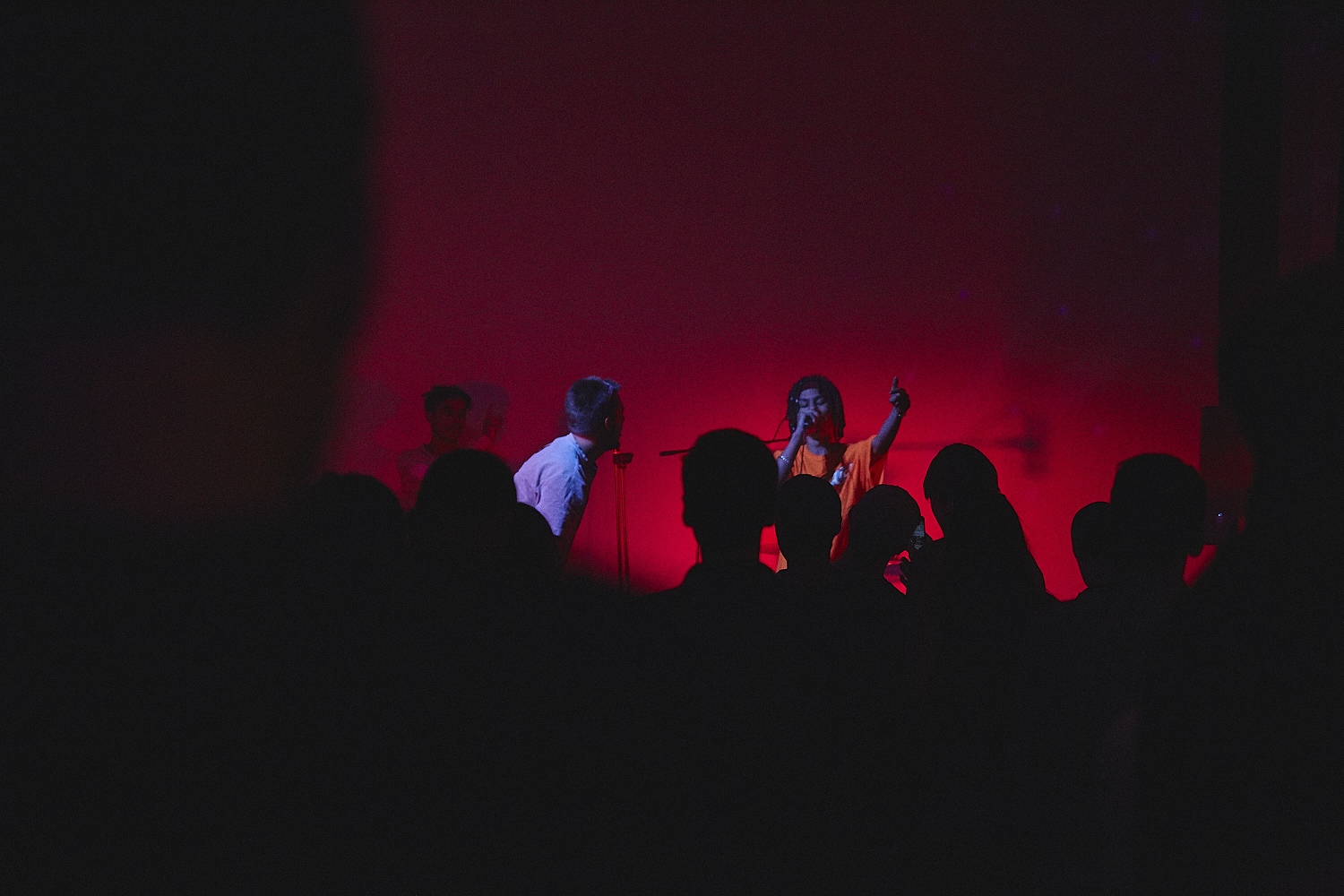 Ragers a mis le feu au Ausgang au lancement de 'Raw Footage' [Photos]