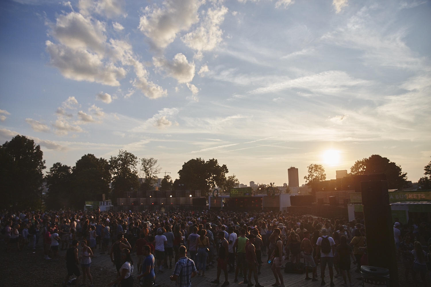 La fête au Piknic Électronik, un classique du dimanche [Photos]