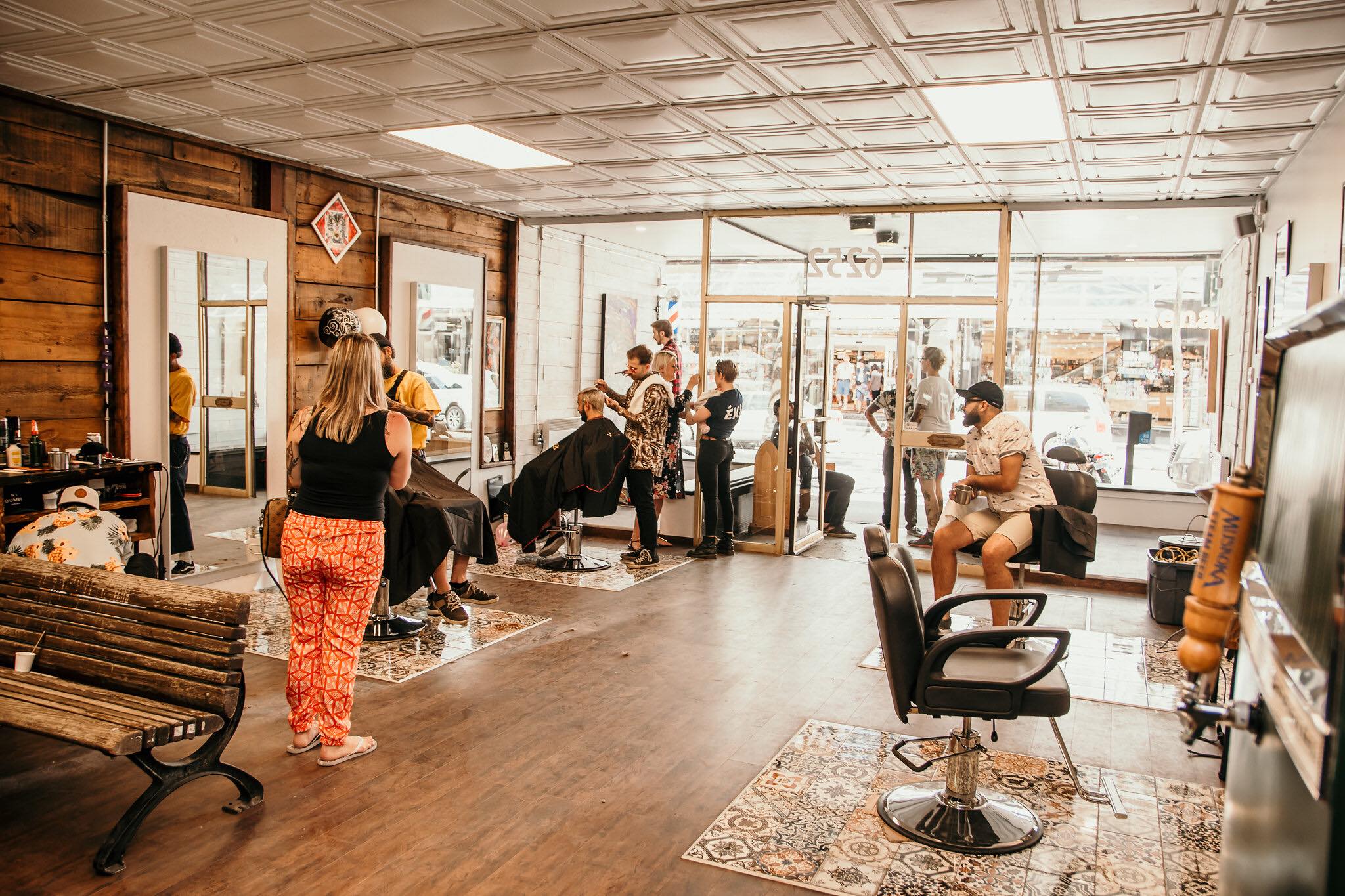 Savvy est le premier barbershop montréalais avec un salon de tatouage!