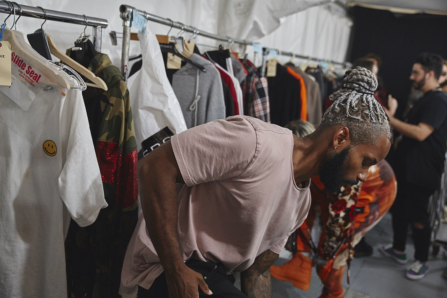 Dans les coulisses du défilé Gentleman Urbain de Ton Barbier [Photos]