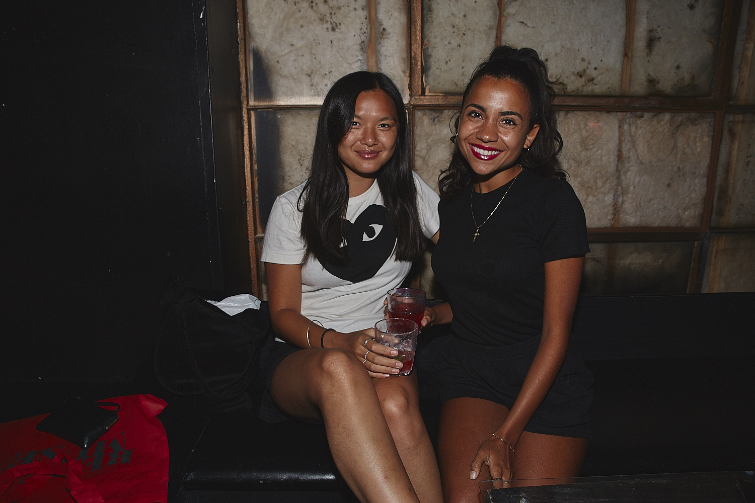 Lingerie et gros party au lancement de Rebel Muse au Newspeak [Photos]