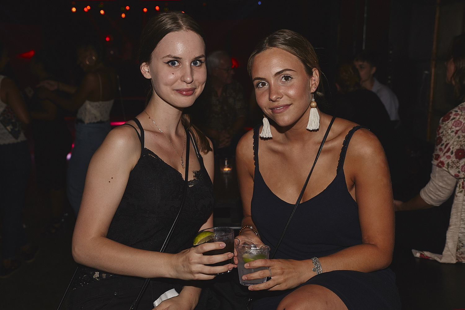 Lingerie et gros party au lancement de Rebel Muse au Newspeak [Photos]