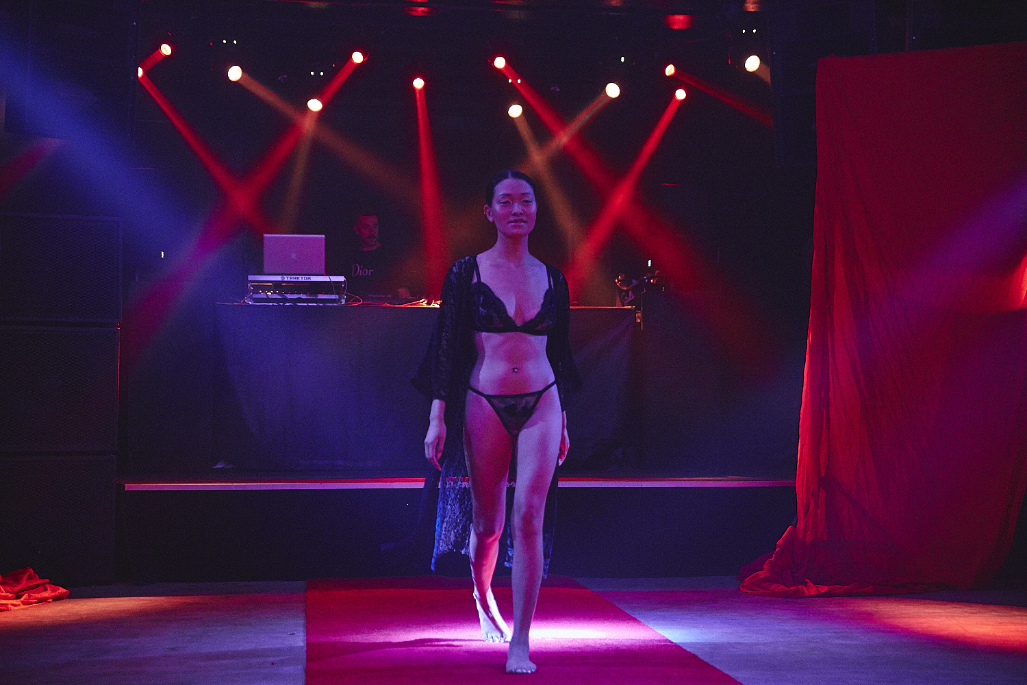 Lingerie et gros party au lancement de Rebel Muse au Newspeak [Photos]
