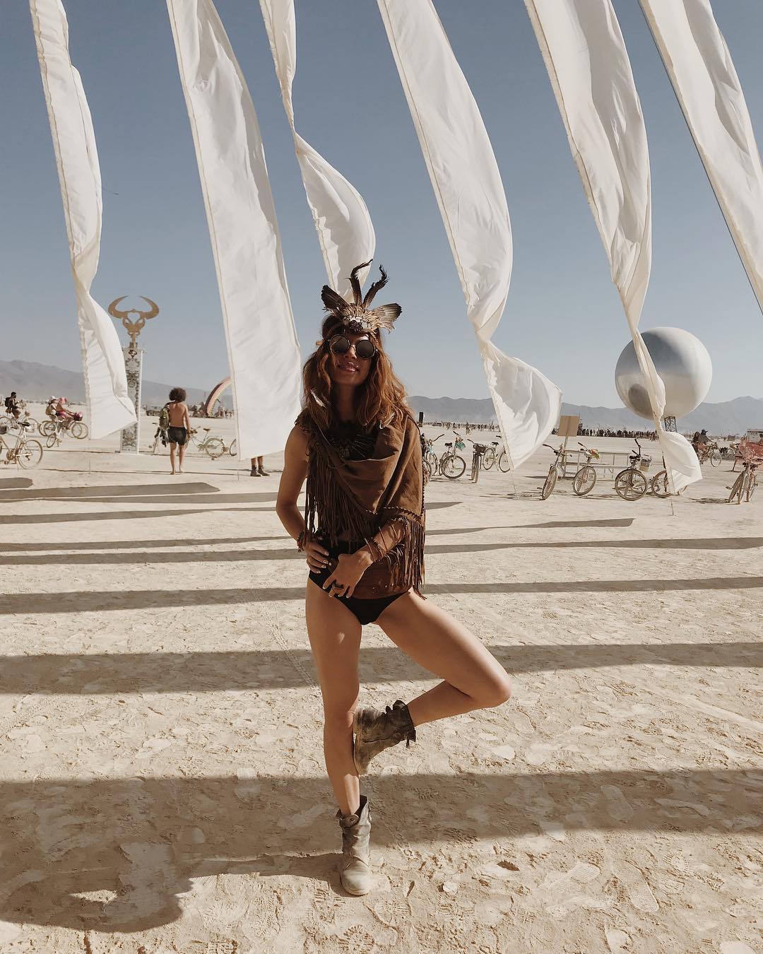 Burning Man 2018: les looks les plus fous et sexy du désert [50 photos]