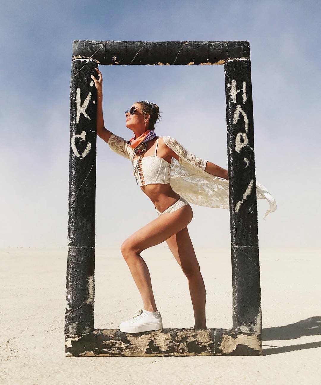 Burning Man 2018: les looks les plus fous et sexy du désert [50 photos]