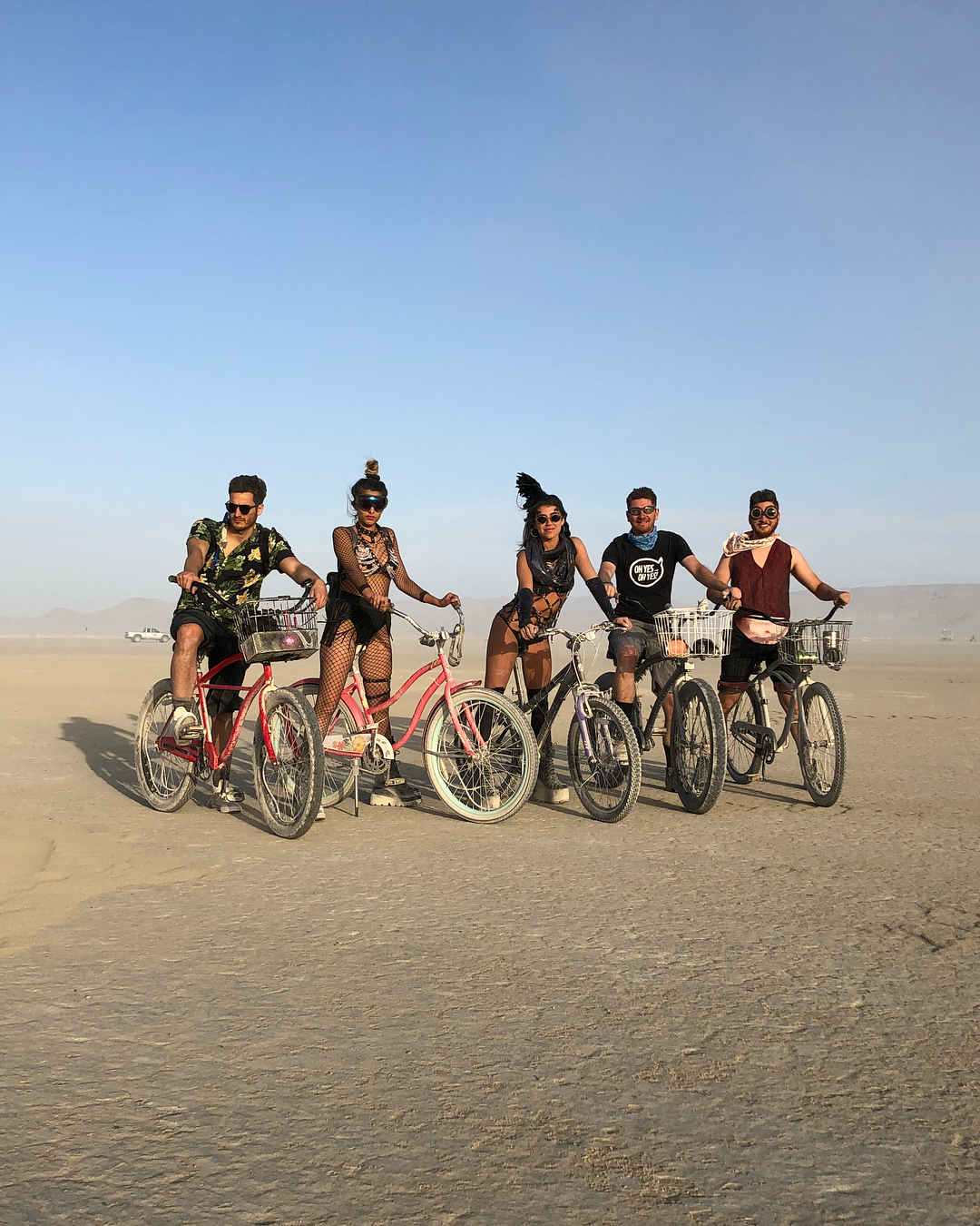Burning Man 2018: les looks les plus fous et sexy du désert [50 photos]
