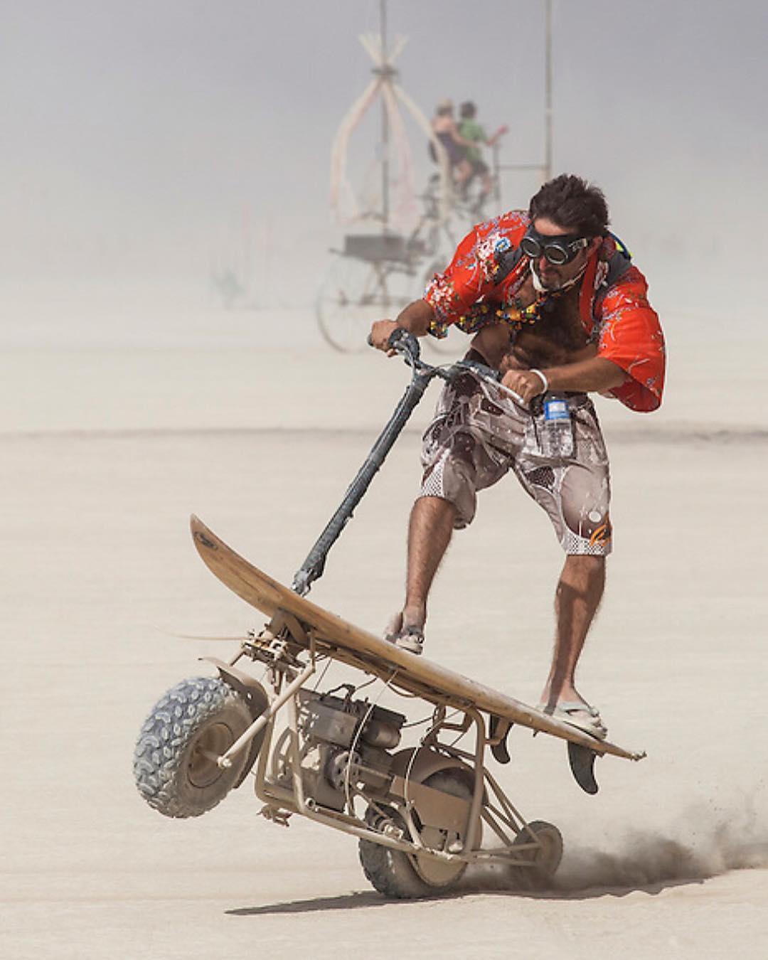 Burning Man 2018: les looks les plus fous et sexy du désert [50 photos]