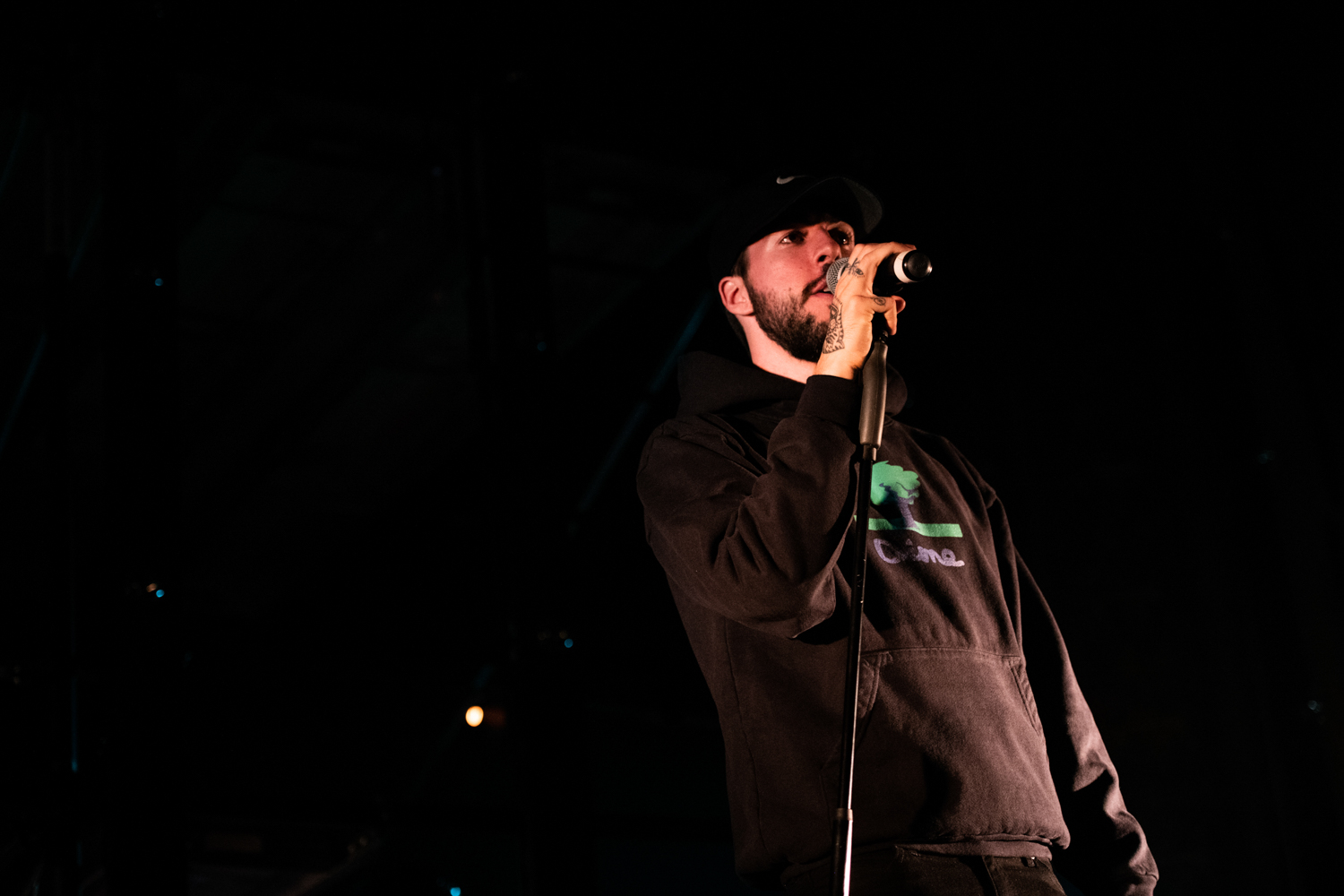 Yes Mccan s'offre un lancement-spectacle déjanté au Rialto! [Photos]