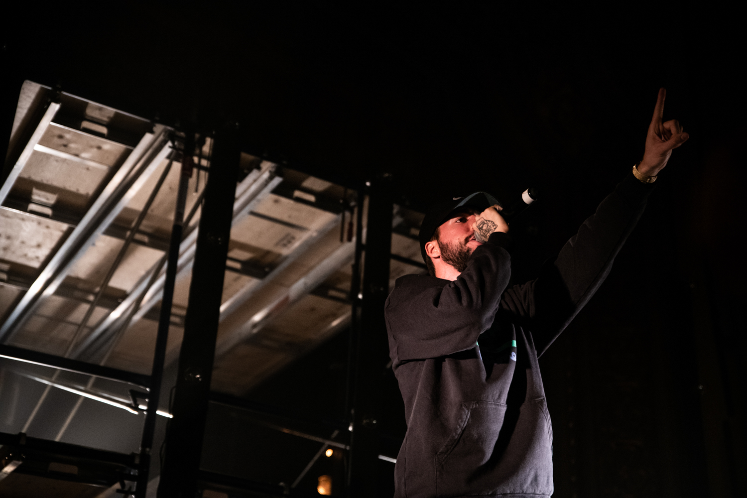 Yes Mccan s'offre un lancement-spectacle déjanté au Rialto! [Photos]