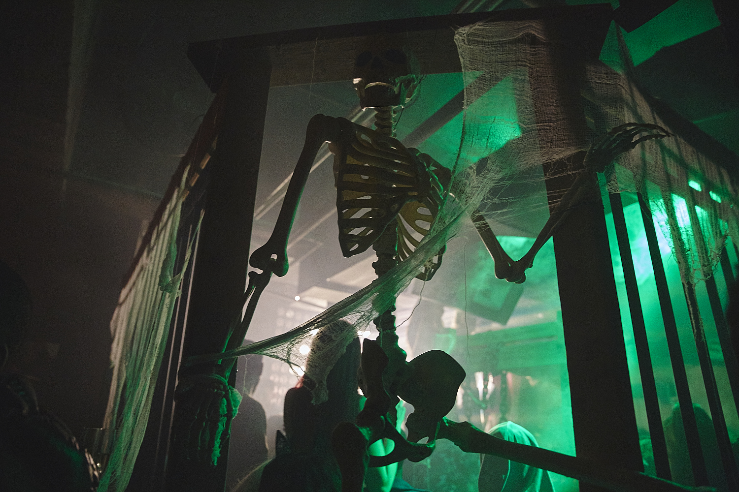 Une soirée d'Halloween sexy et éclatée à l'École Privée [Photos]