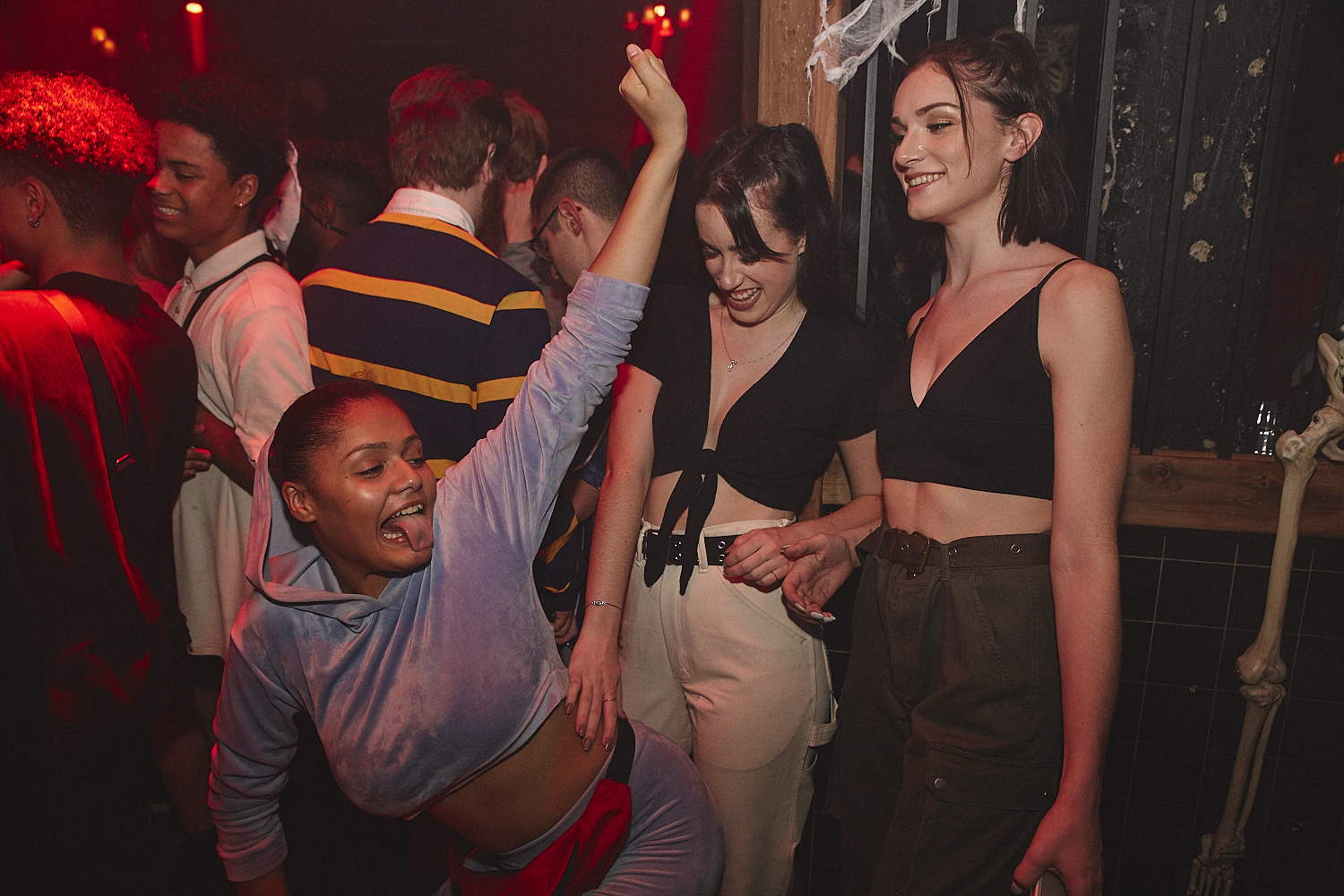 Une soirée d'Halloween sexy et éclatée à l'École Privée [Photos]