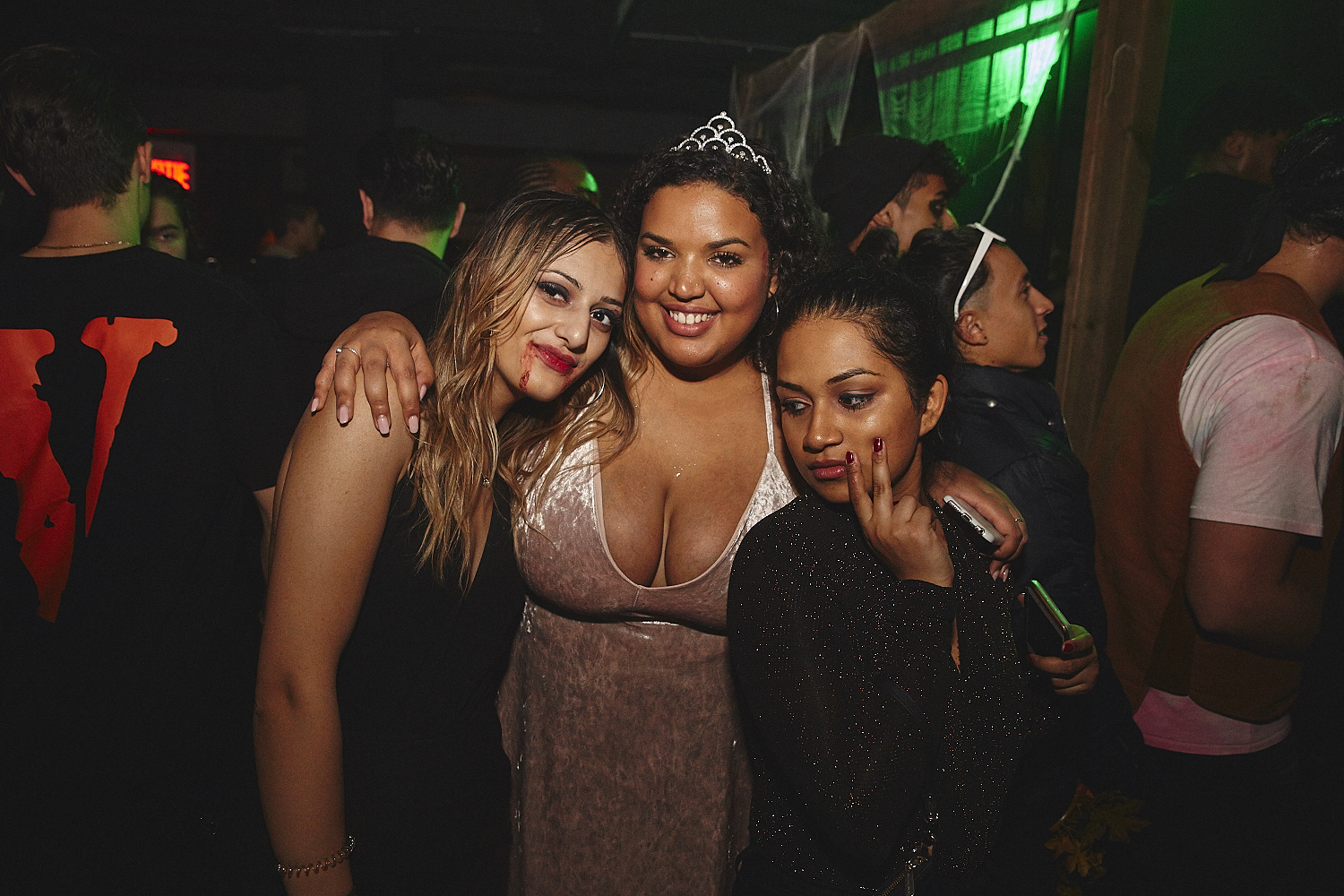 Une soirée d'Halloween sexy et éclatée à l'École Privée [Photos]