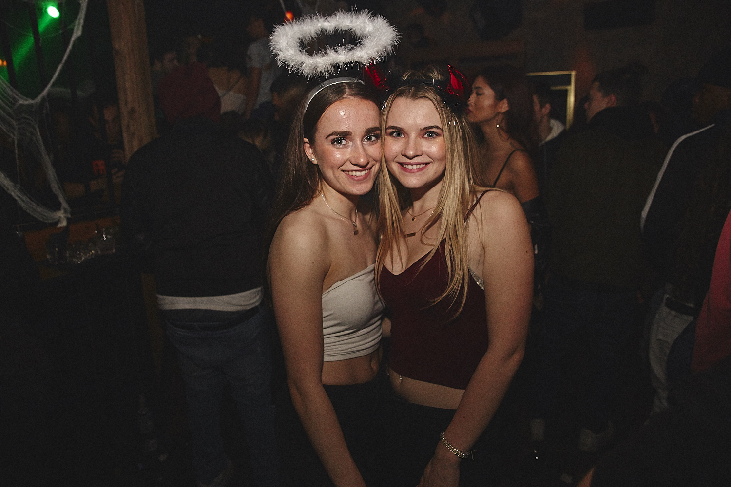Une soirée d'Halloween sexy et éclatée à l'École Privée [Photos]
